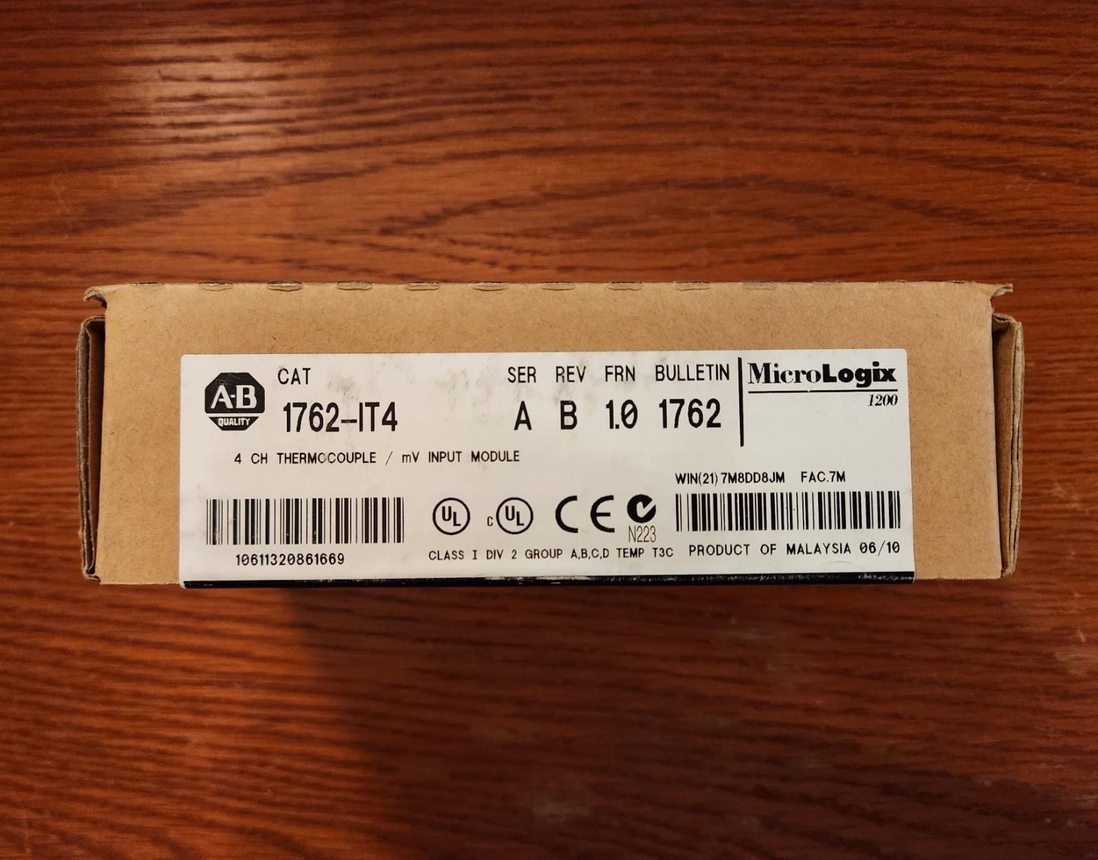 New Factory Sealed AB 1762-IT4/A MicroLogix Input Module 1762IT4 serA Free Ship