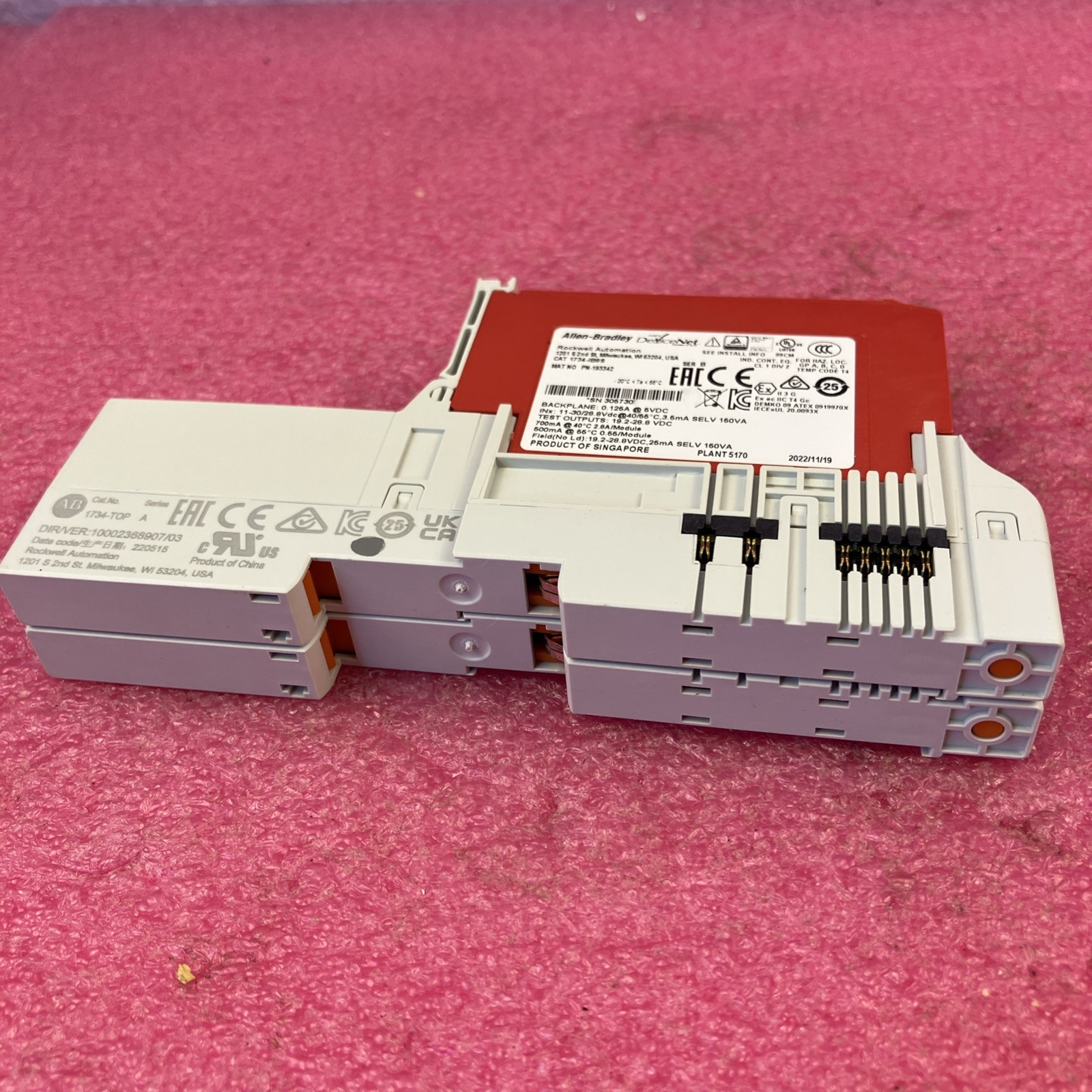 Allen Bradley 1734-IB8S Safety Sink Input Module with 1734-TOP Base