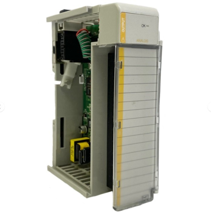 Allen-Bradley 1769-OF2 PLC Output Module SN 6N5BB3IO