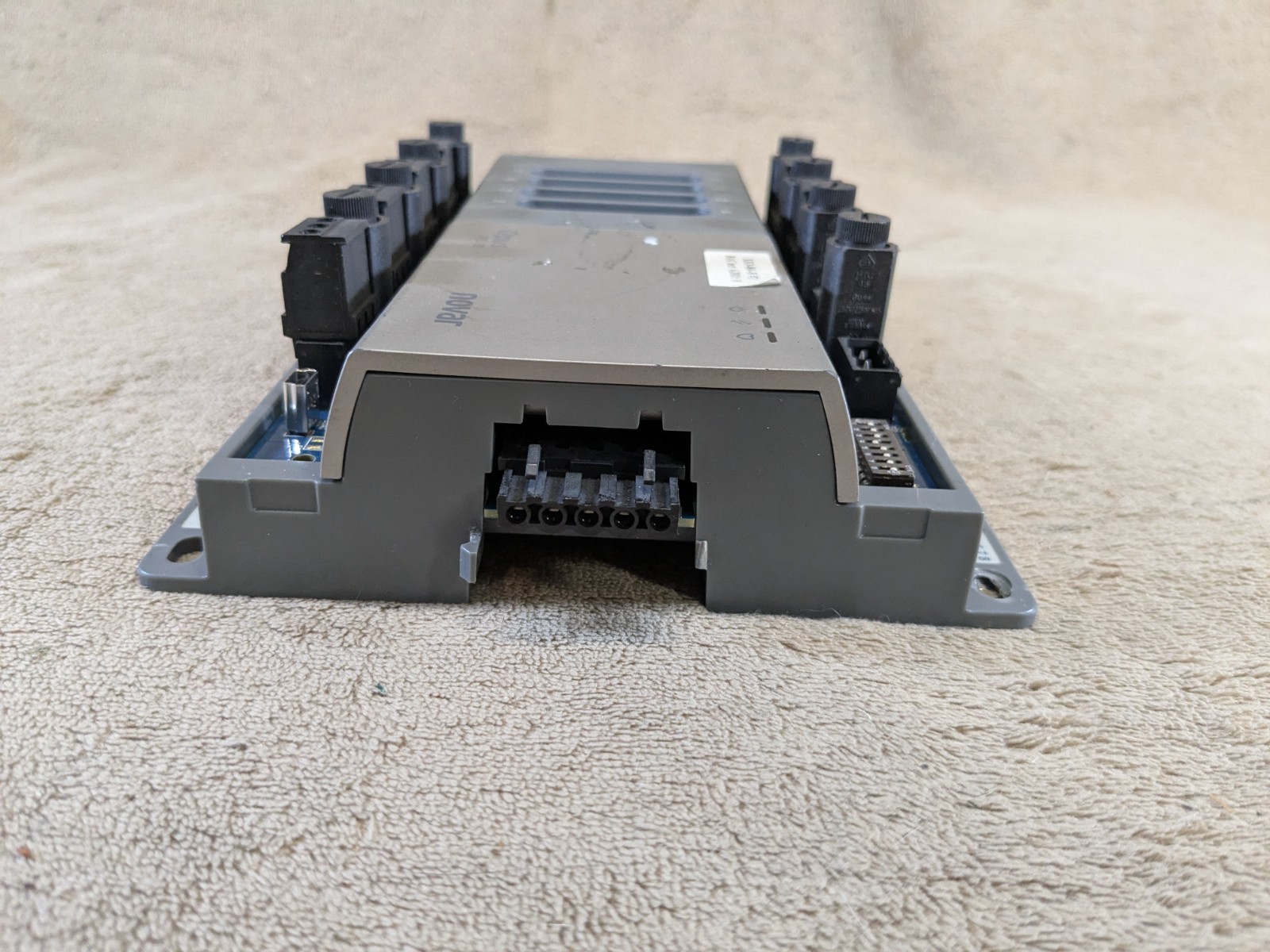 Novar Opus XiO.08 Control Unit XIO-8DO-B with Overide Switches