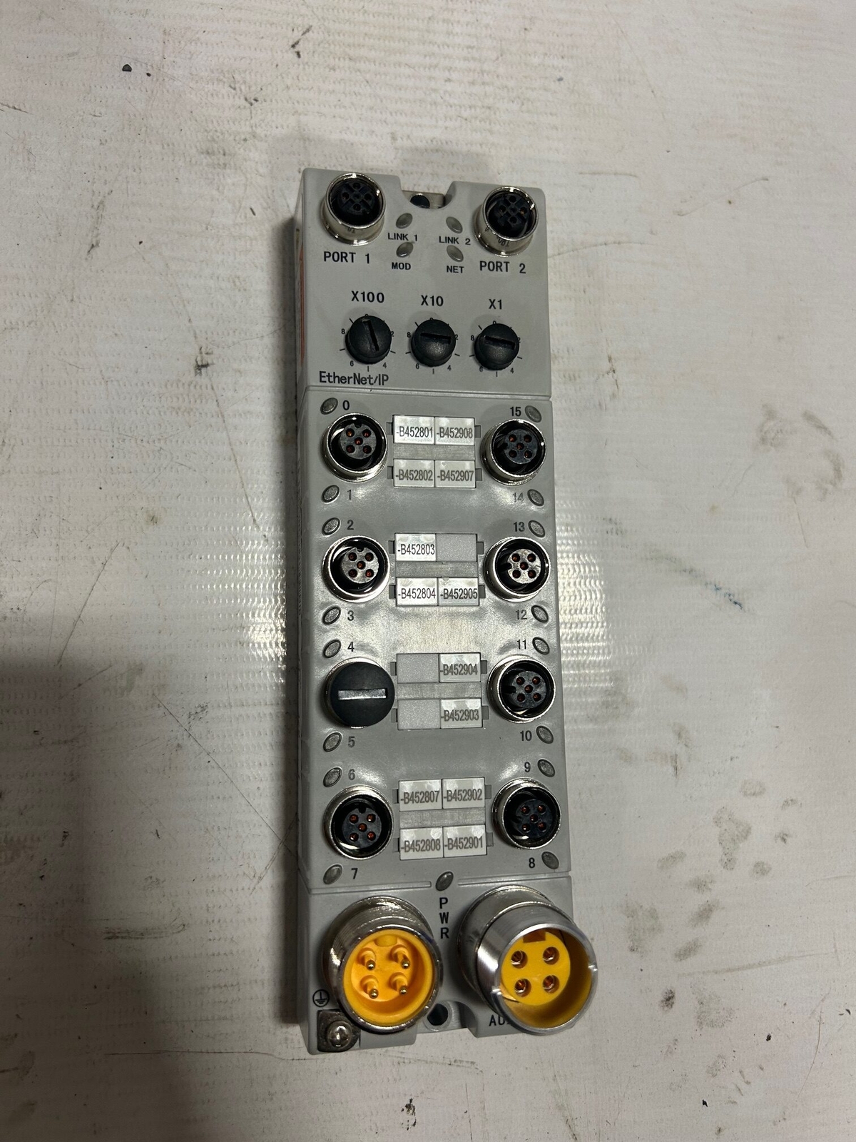 Allen Bradley 1732E-16CFGM12QCR/A ArmorBlock I/O with 7000-41121 M12 T Couplers