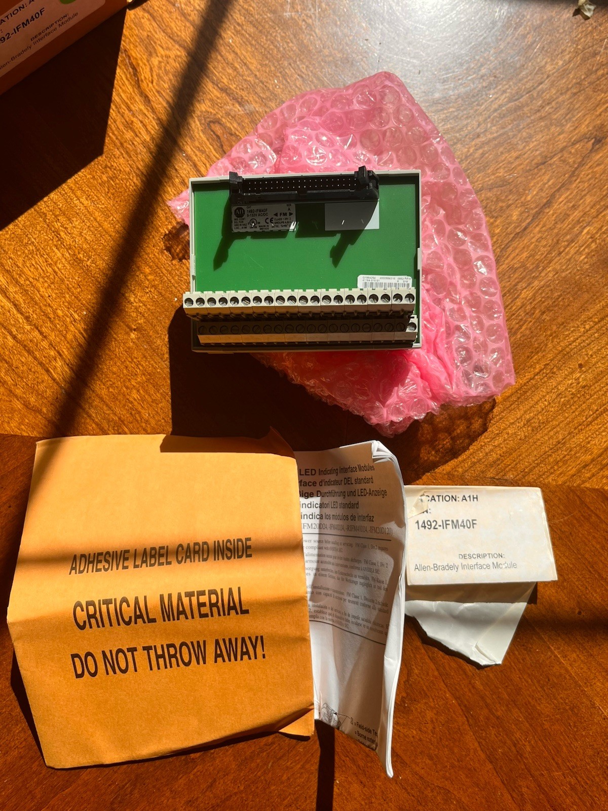 New Allen Bradley 1492-IFM40F Ser A 40PT Interface Module 0-132V NIB