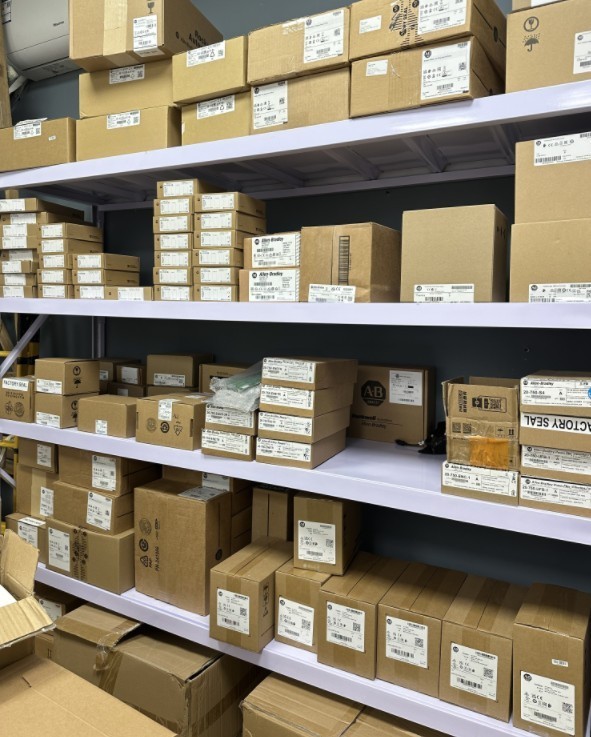 AB 1756-IF8 /A ControlLogix PLC Analog Input Module Brand New Sealed Free Ship