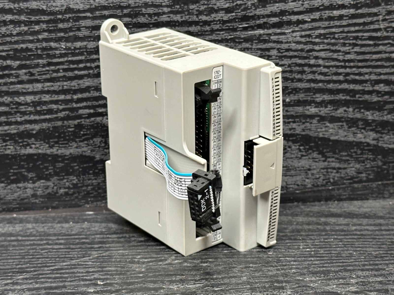 Allen Bradley 1762-IQ32T 1762-1Q32T A MicroLogix 1200 Input Module DC 32 Pt #3