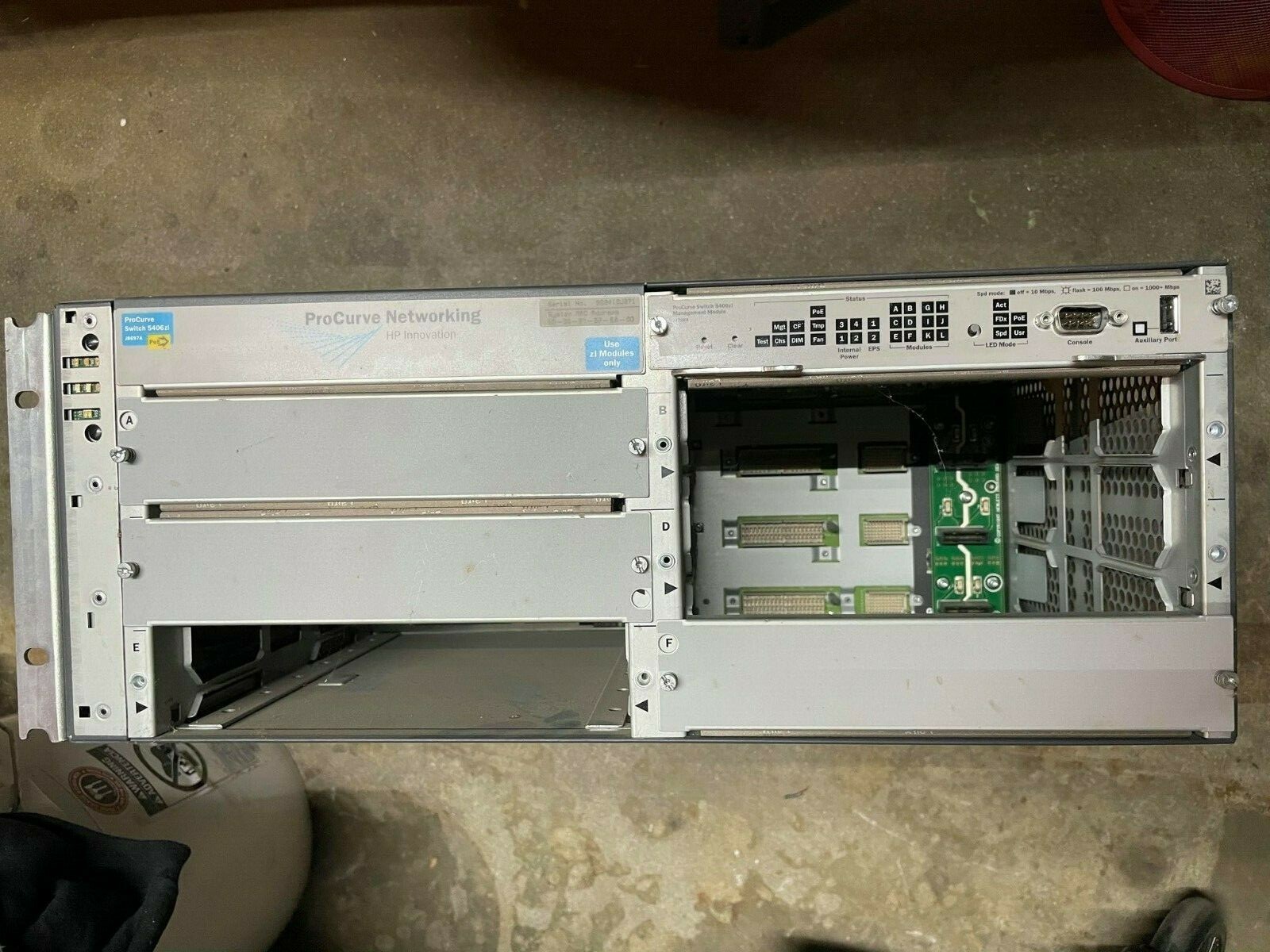HP J8697A ProCurve 5406zl Managed Ethernet Switch Chassis and J8726A