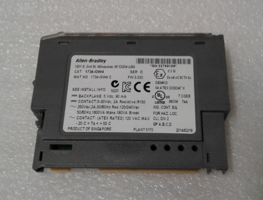 New Allen-Bradley 1734-OW4 Series C FW 3.022 Digital Output Module
