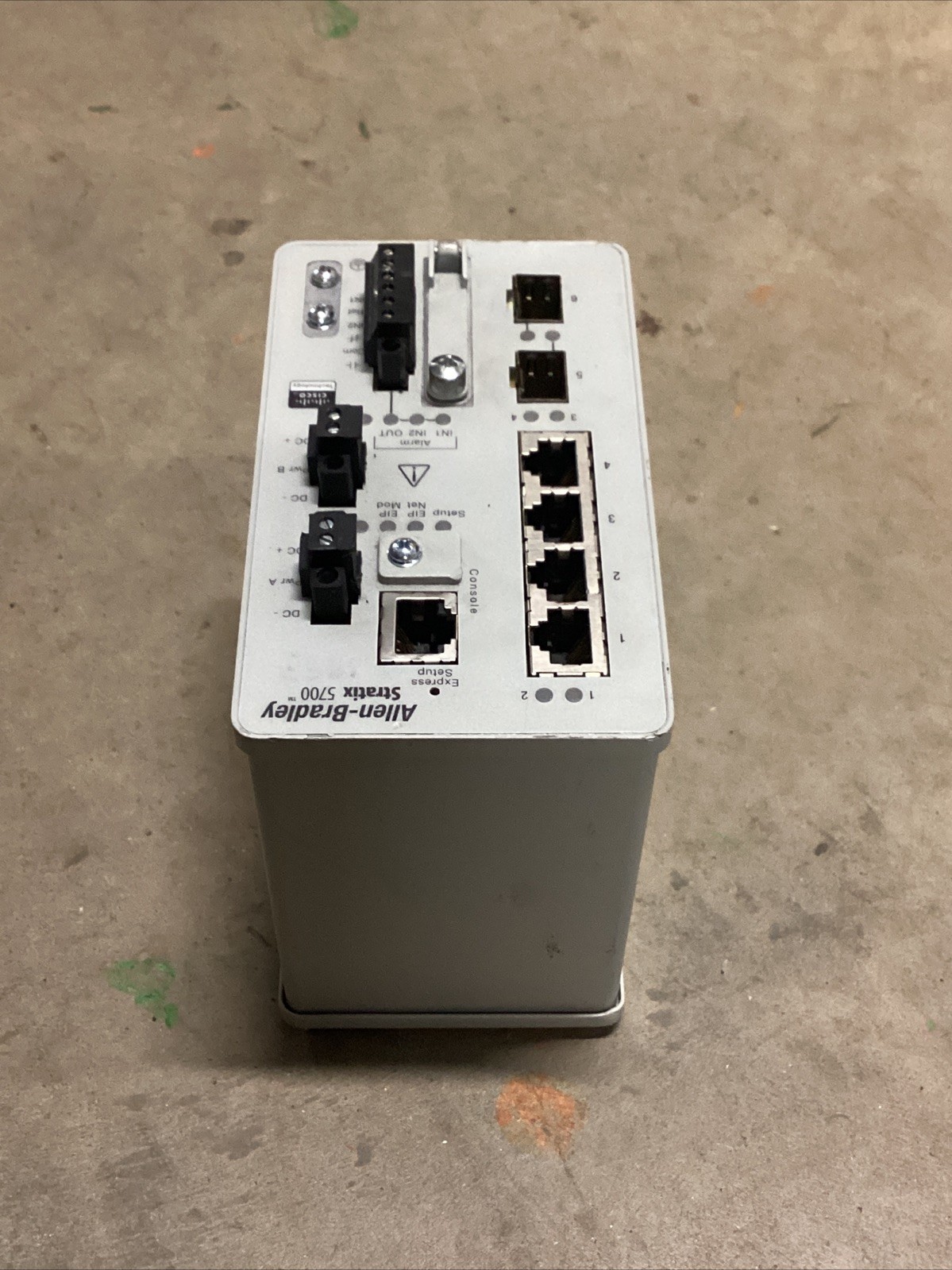Refurbish Allen Bradley Stratix 5700 Ethernet Managed Switch, CAT: 1783-BMS06SL