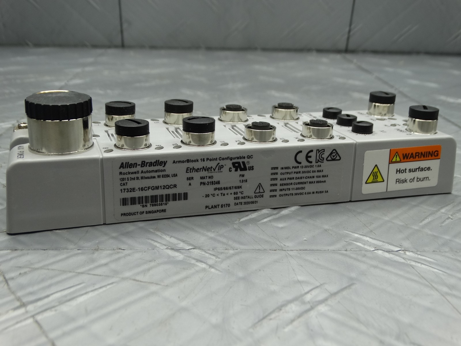 Allen Bradley 1732E-16CFGM12QCR/A ArmorBlock 16-PT l/O Module /w Ethernet