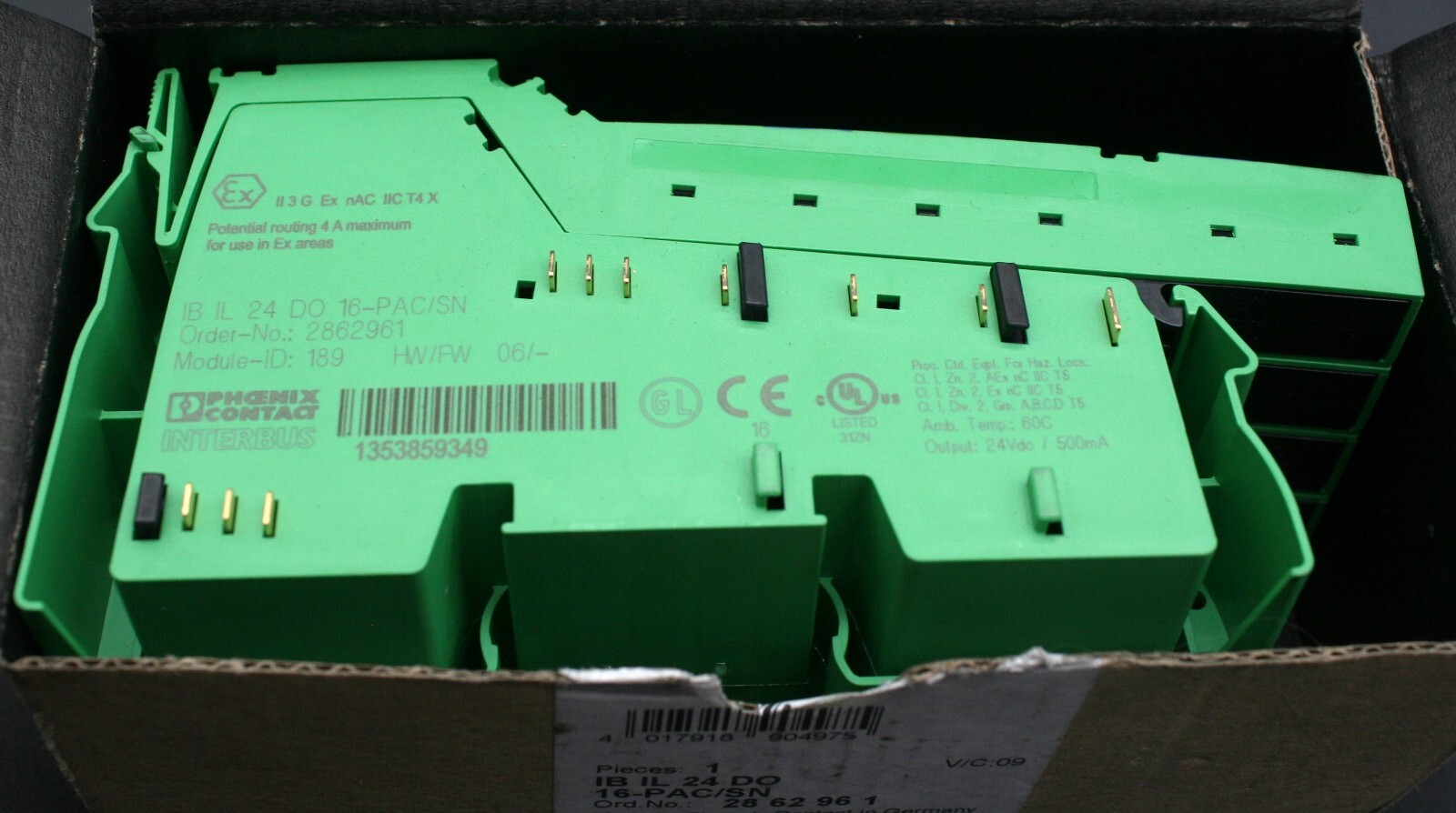 One (1) Phoenix IB IL 24 DO 16-PAC Digital Output Terminal Module Germany NEW