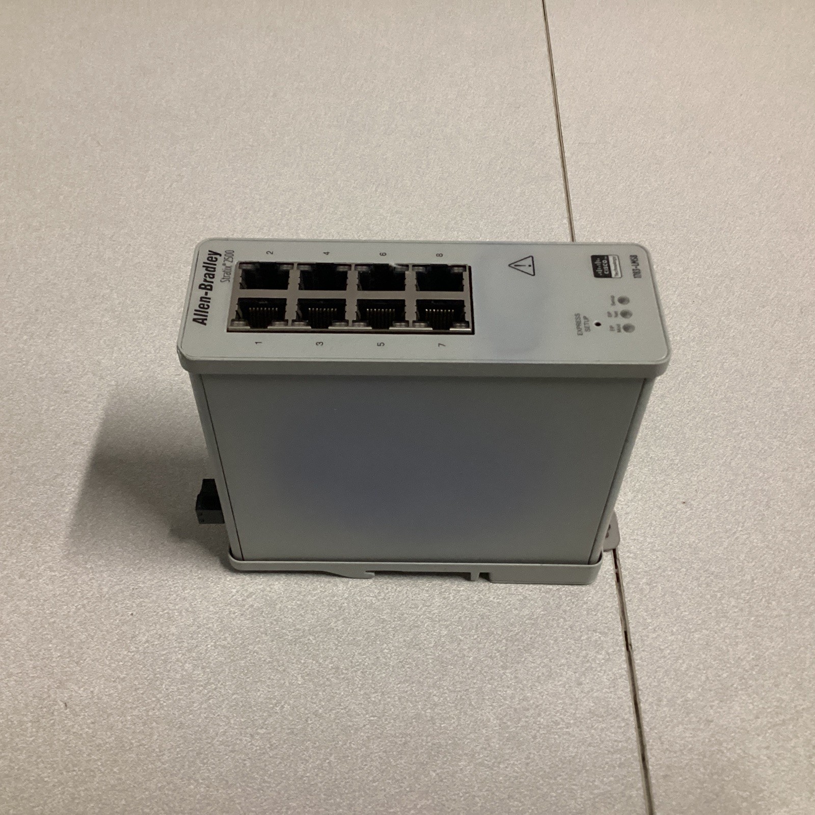 Refurbish Allen Bradley Stratix 2500 Ethernet Managed Switch, CAT: 1783-LMS8