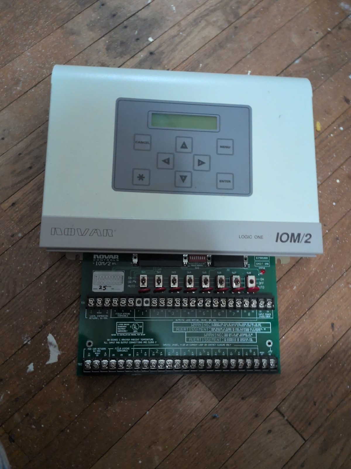 Novar IOM/2 Logic One V3.05 ARF Input/Output Module Triac Remote Override CRO