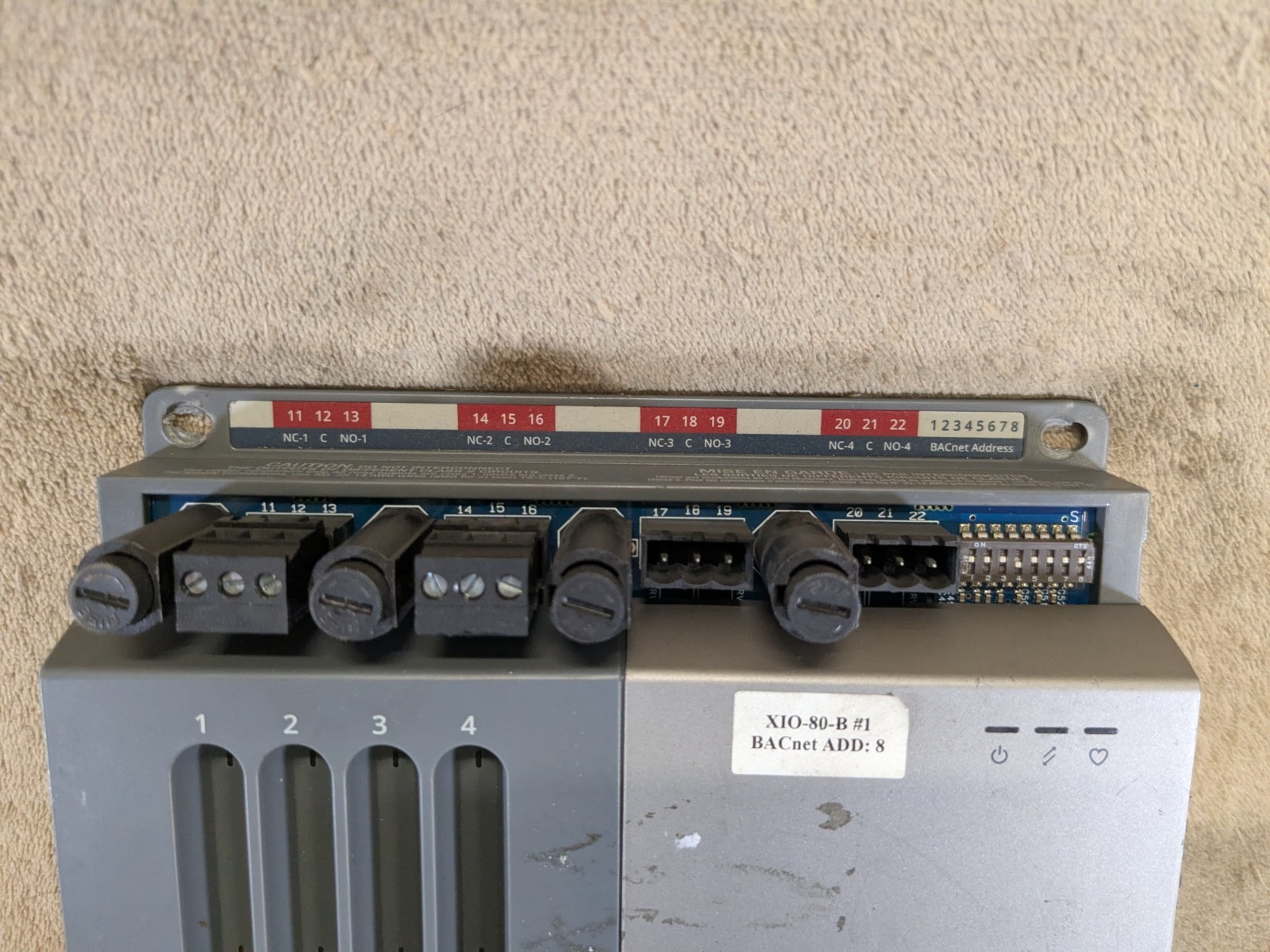 Novar Opus XiO.08 Control Unit XIO-8DO-B with Overide Switches