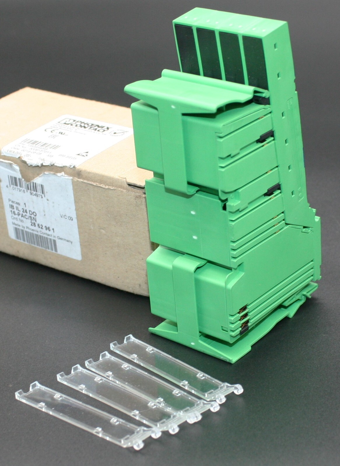 One (1) Phoenix IB IL 24 DO 16-PAC Digital Output Terminal Module Germany NEW