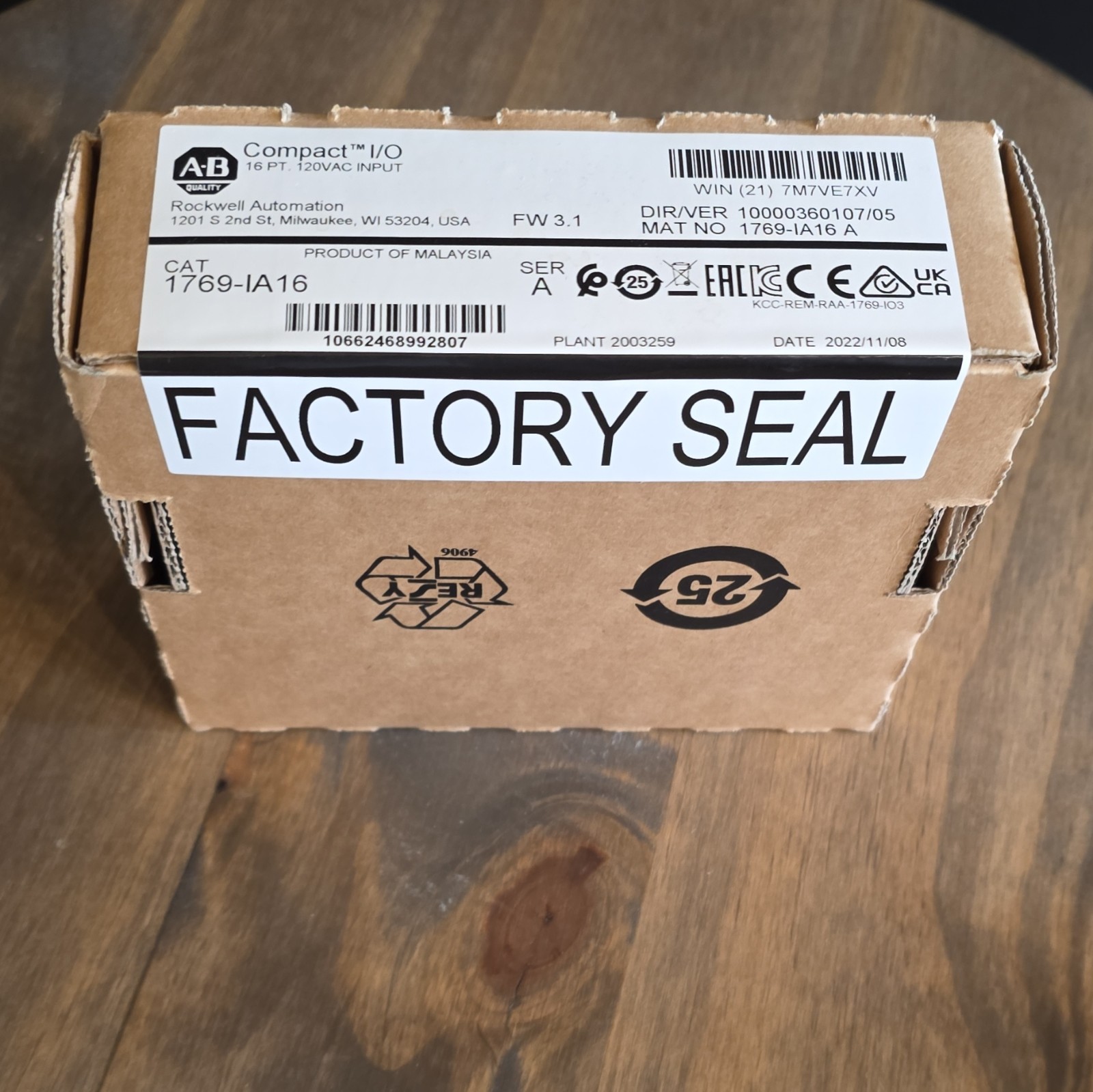 Allen-Bradley Compact I/O 1769-IA16 16 Pt 120VAC Digital PLC Input Module