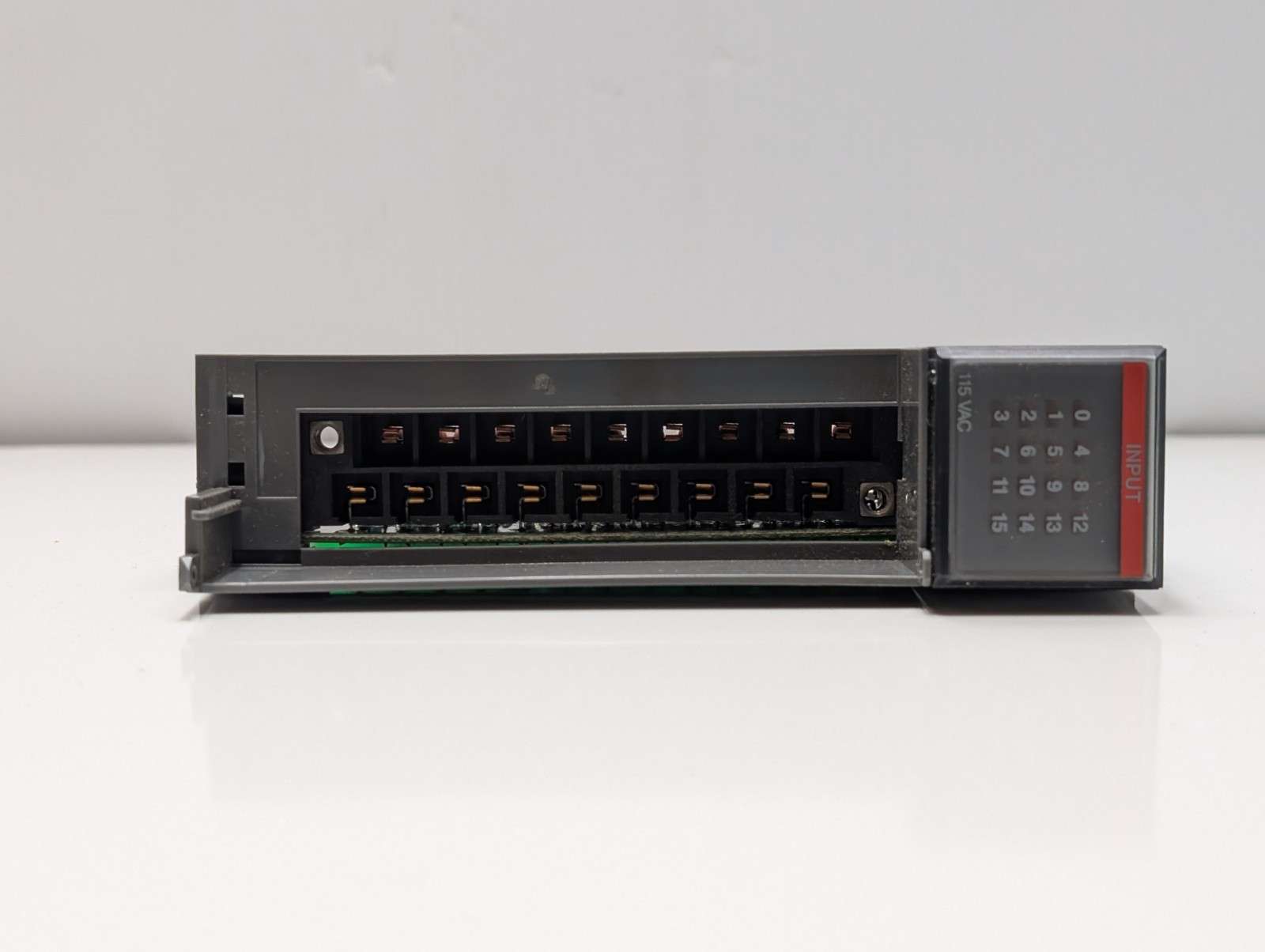 ALLEN-BRADLEY 1746-IA16 INPUT MODULE SLC-500 SER. C