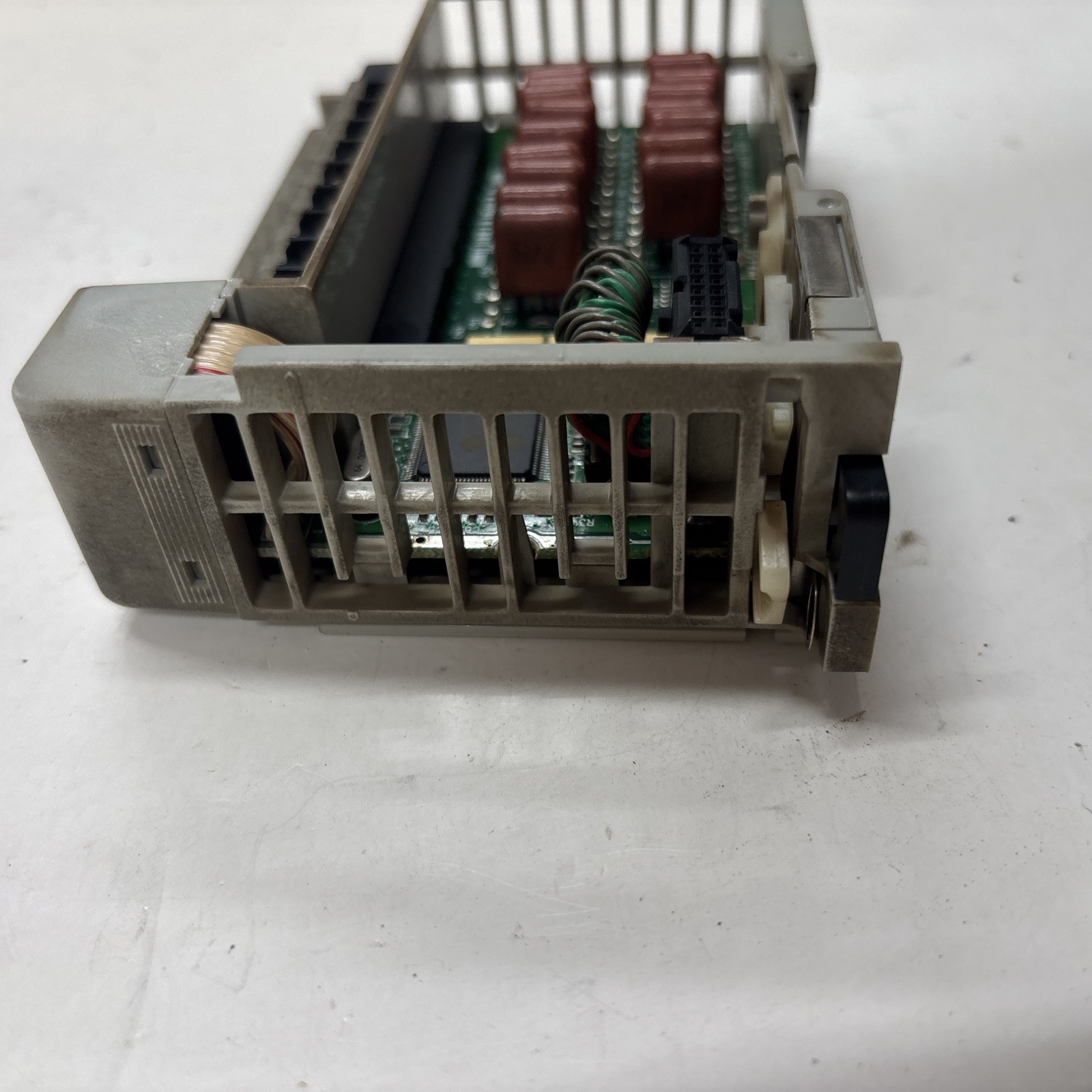 Allen-Bradley 1769-IA16 Ser. A Rev. 1 Input Module F/W Rev. 1.1