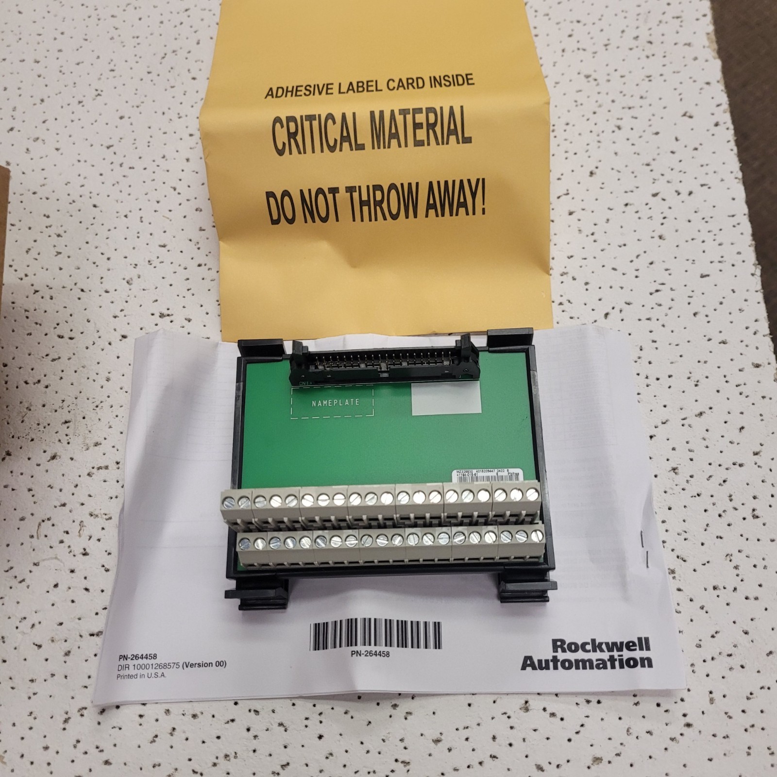 New Allen Bradley 1492-IFM40F Interface Module 1492-IFM40F-F24-2 NEW Retail Box