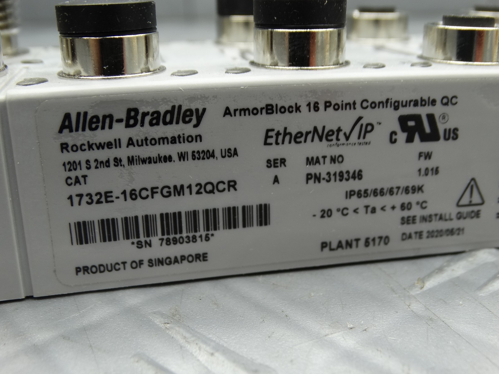 Allen Bradley 1732E-16CFGM12QCR/A ArmorBlock 16-PT l/O Module /w Ethernet