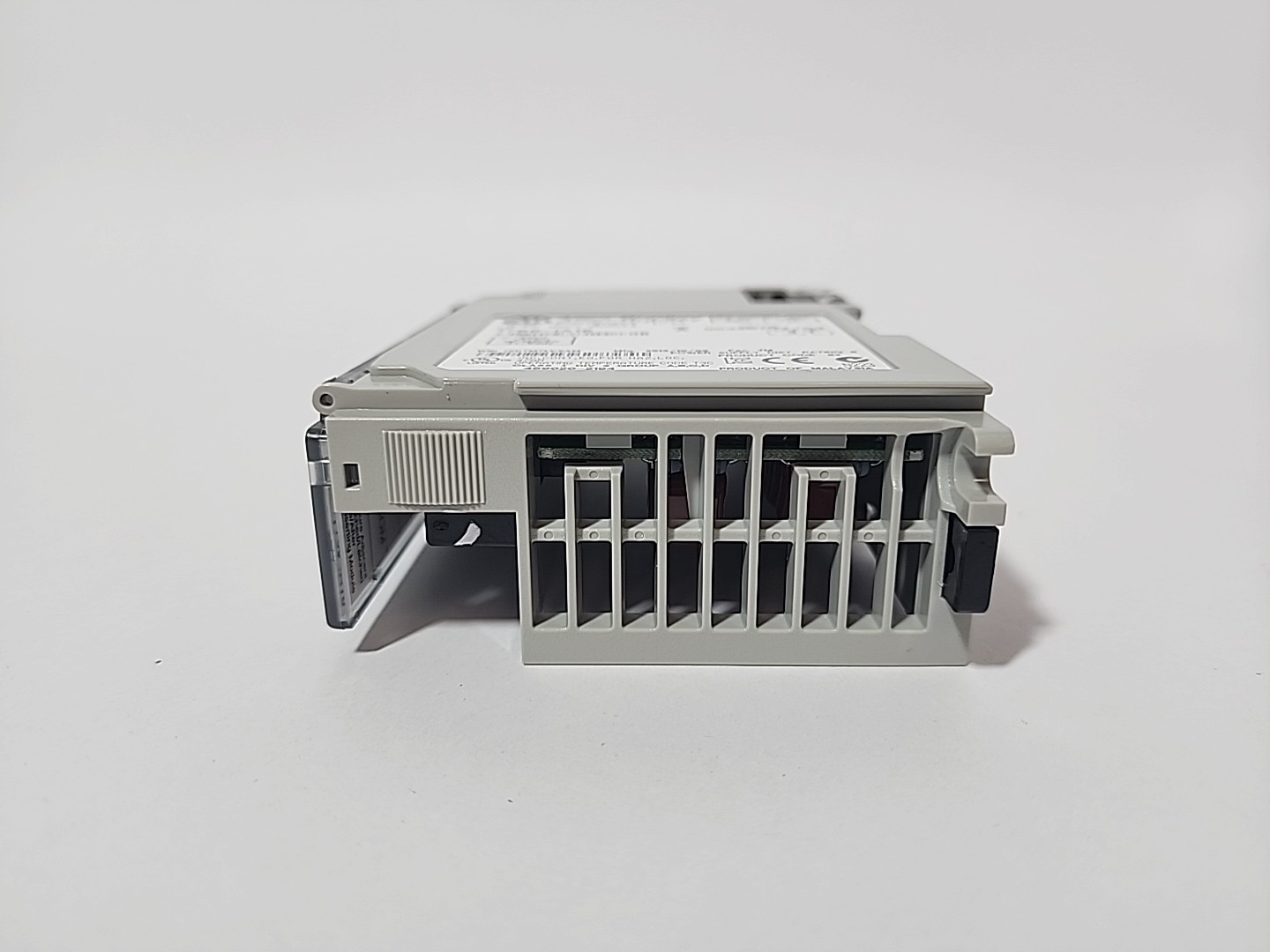 Allen-Bradley 1769-IA16 SER A
