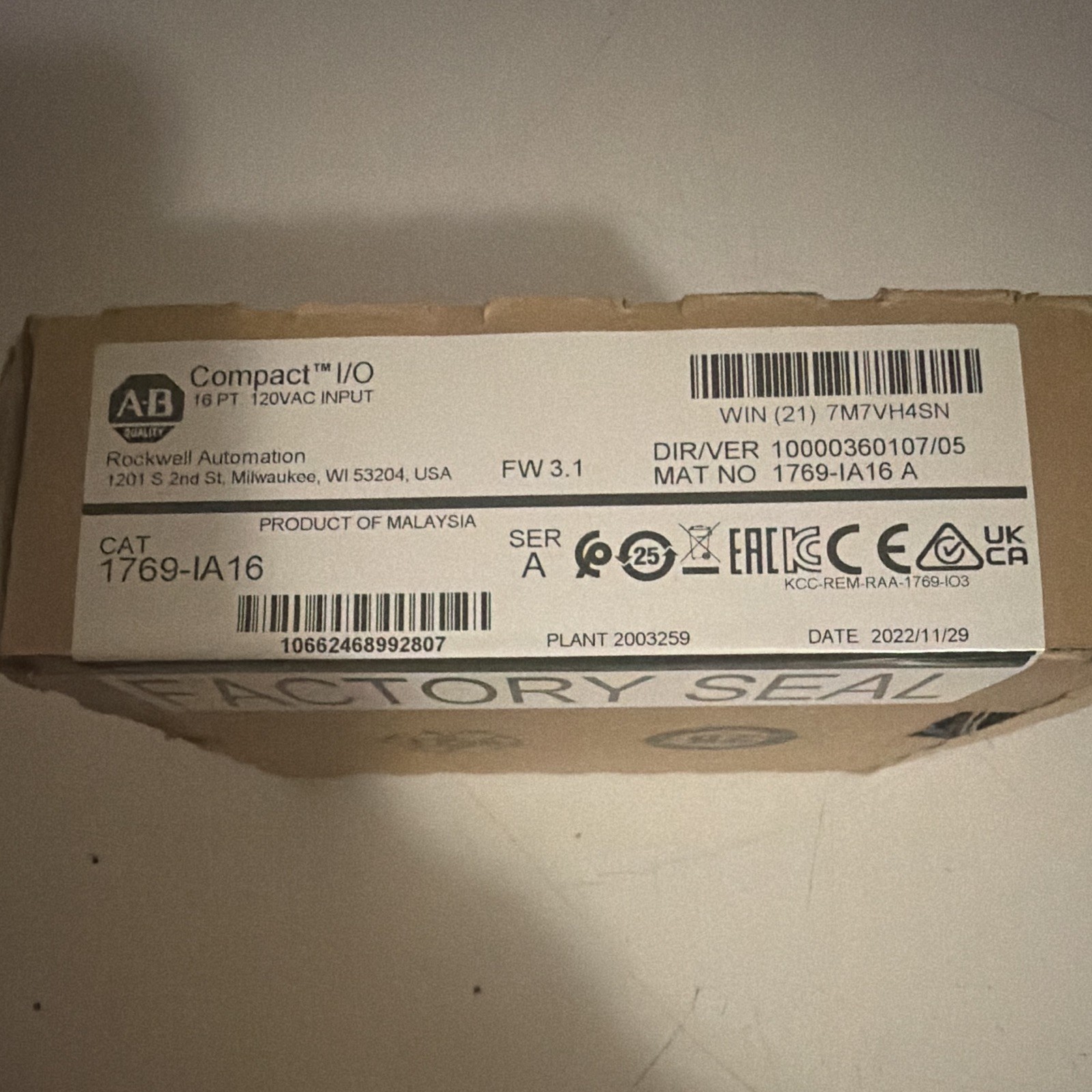 Allen-Bradley CompactLogix Compact I/O Digital PLC Input Module 1769-IA16 120VAC