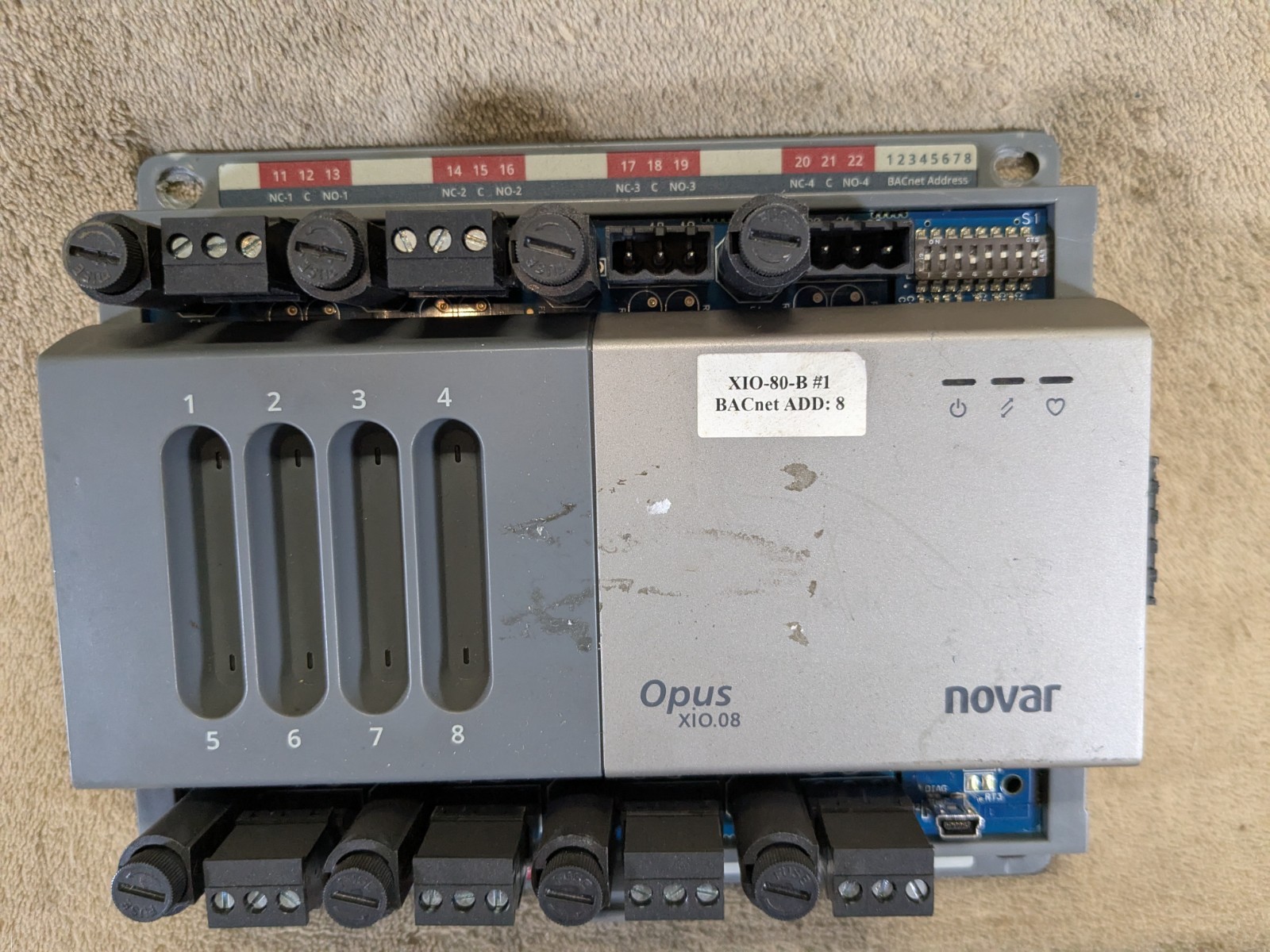 Novar Opus XiO.08 Control Unit XIO-8DO-B with Overide Switches