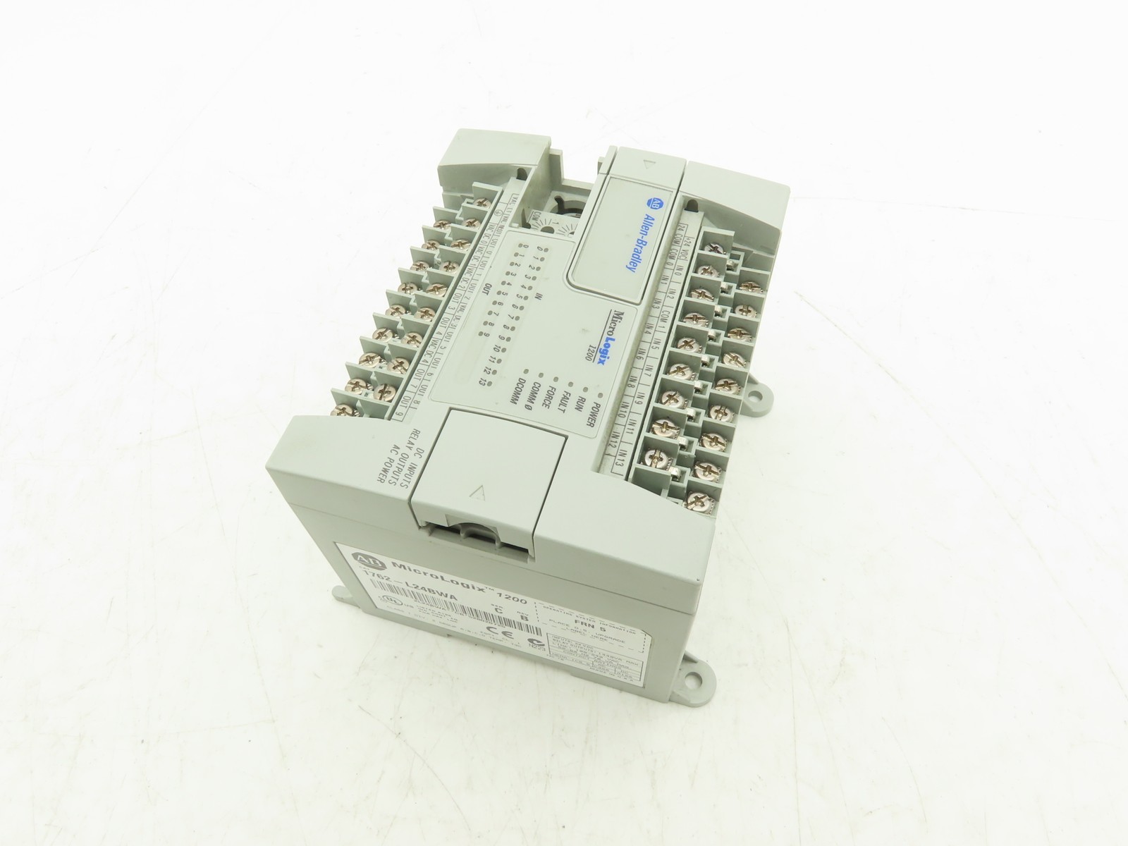 Allen Bradley 1762-L24BWA MicroLogix 1200 PLC Controller I/O Module Ser C Rev B