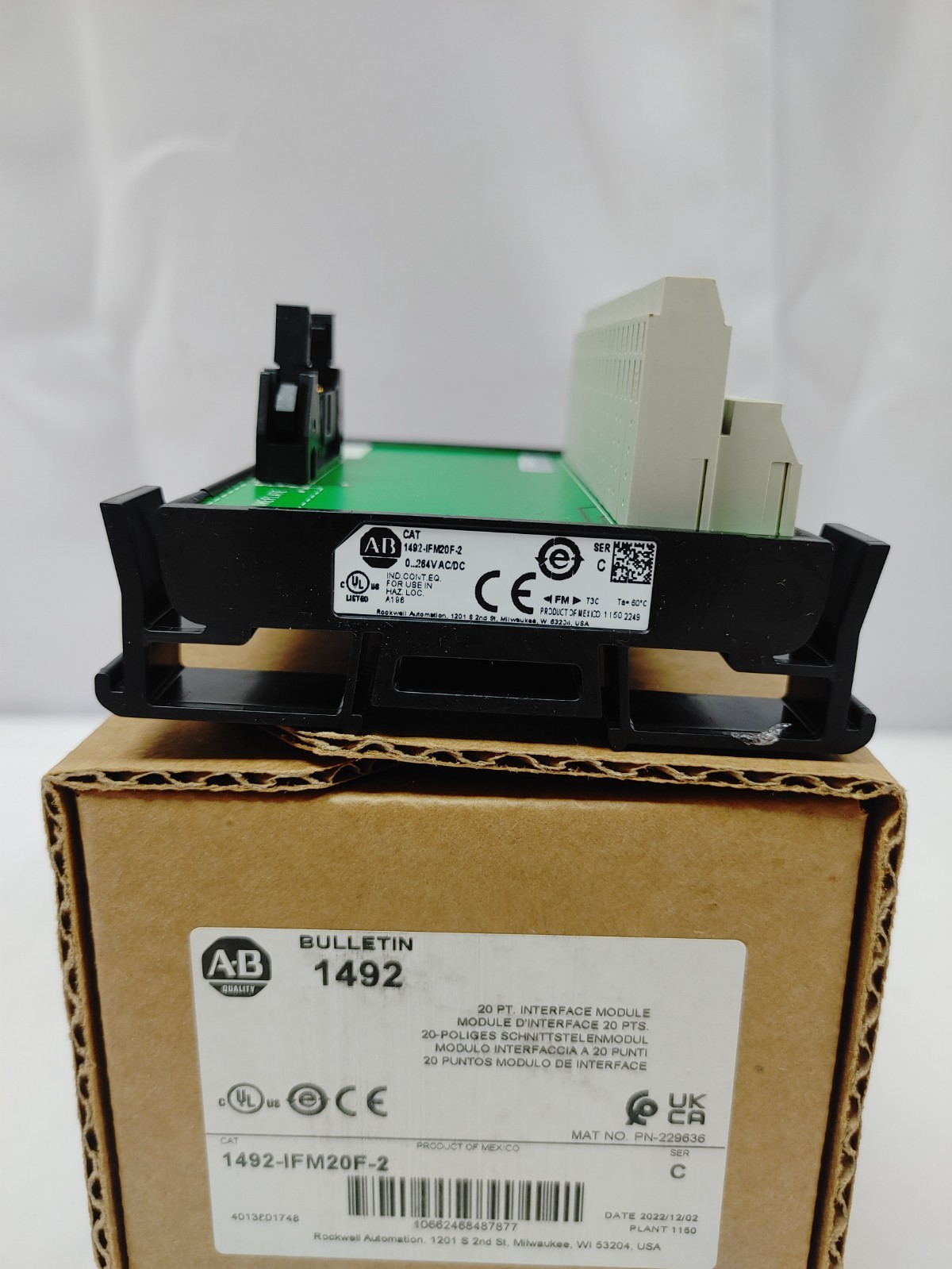 Allen Bradley 1492-IFM20F-2 Interface Module FNOB