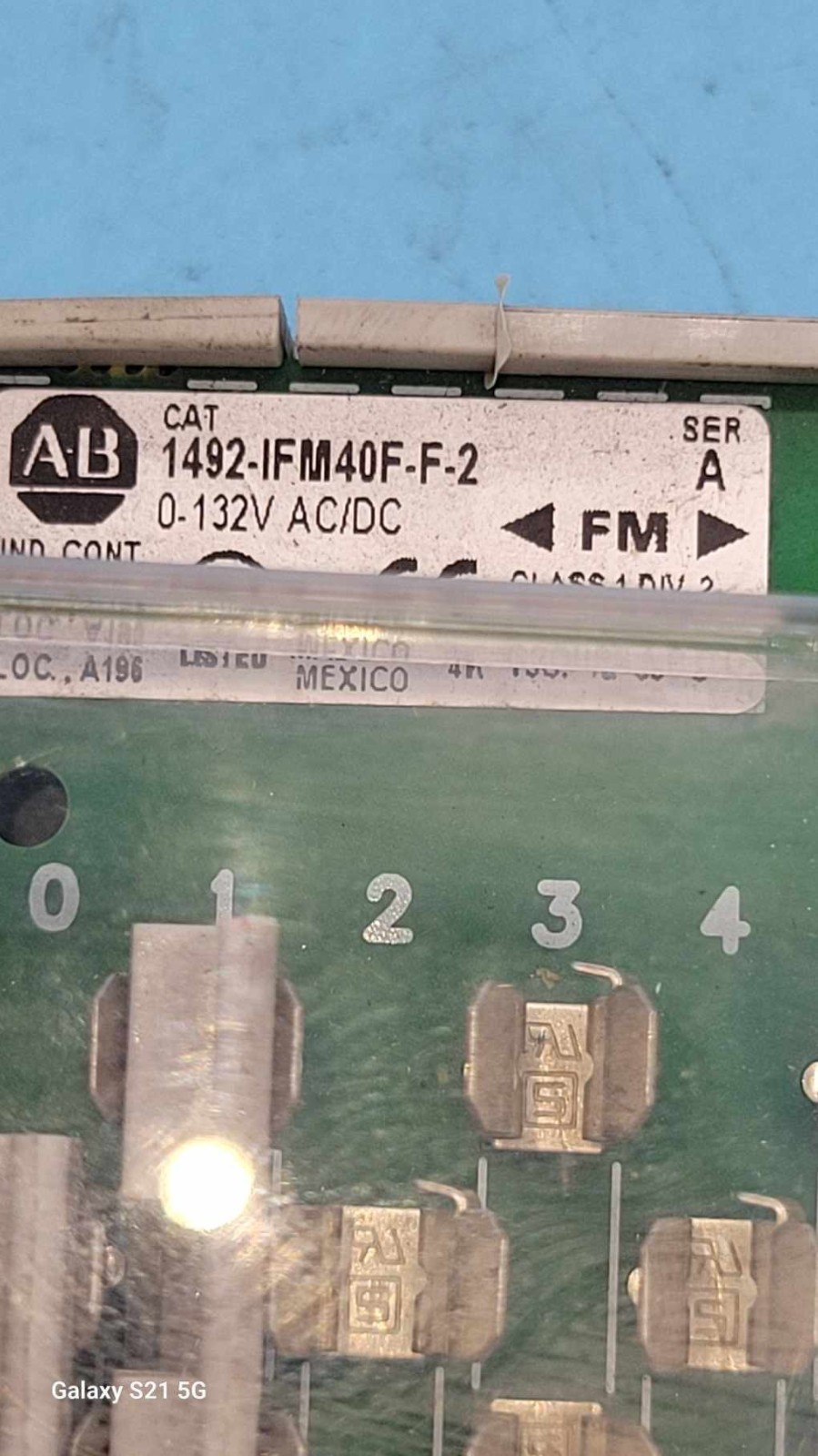 Allen Bradley 1492-IFM40F-F-2 Interface Module