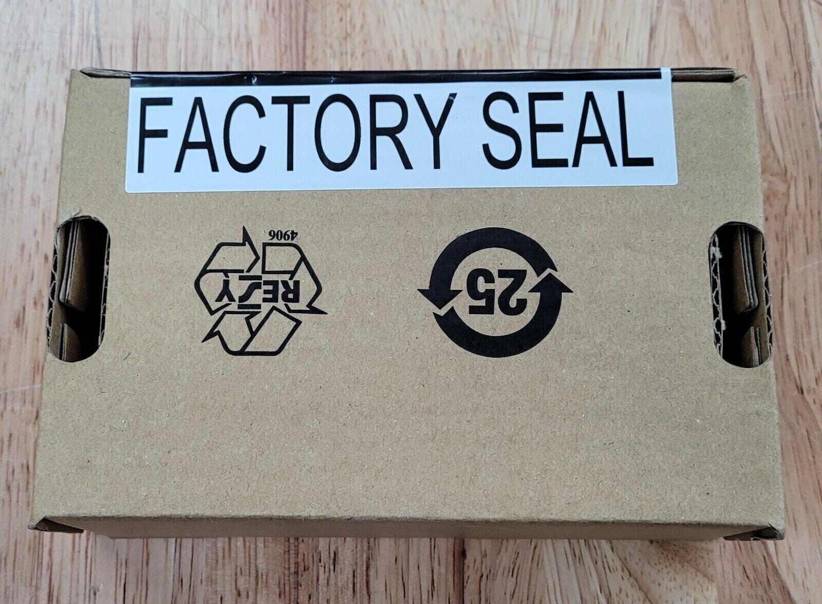 Allen-Bradley 1762-IT4 SER A MicroLogix Themocouple/mV Module New Factory Sealed