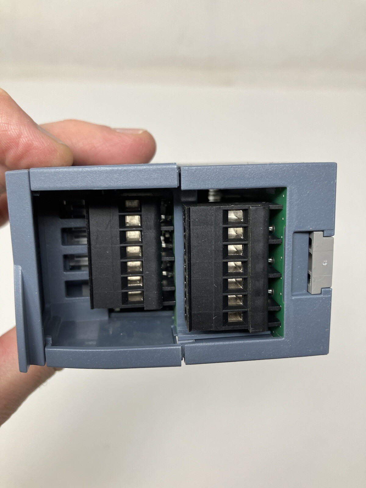 Siemens SIMATIC S7/1200 SM 231 6ES7 231-4HF32-0XB0 Analog Input Module