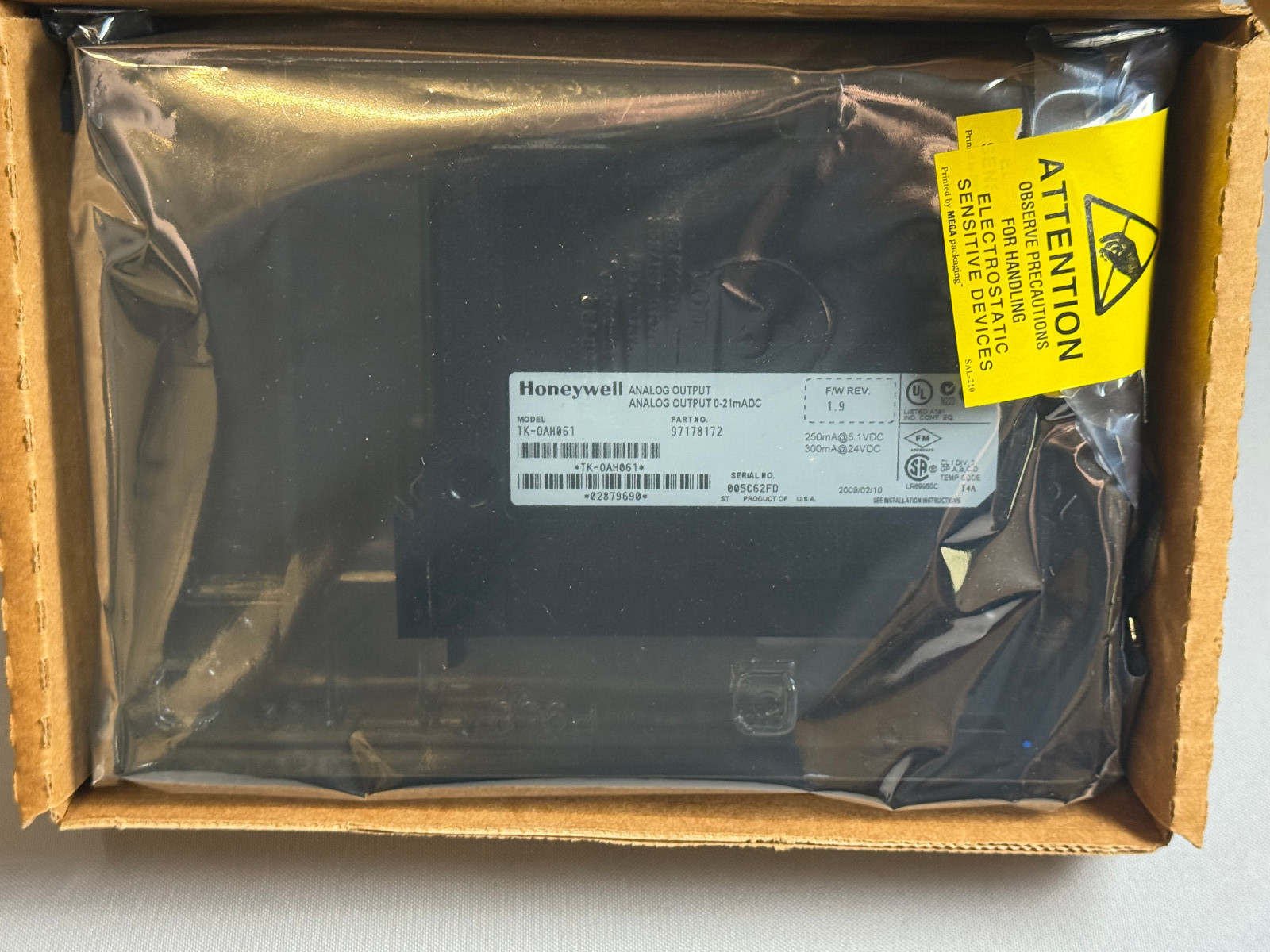 Honeywell TK-OAH061 Model Rev J01 Analog Output Module 97178172