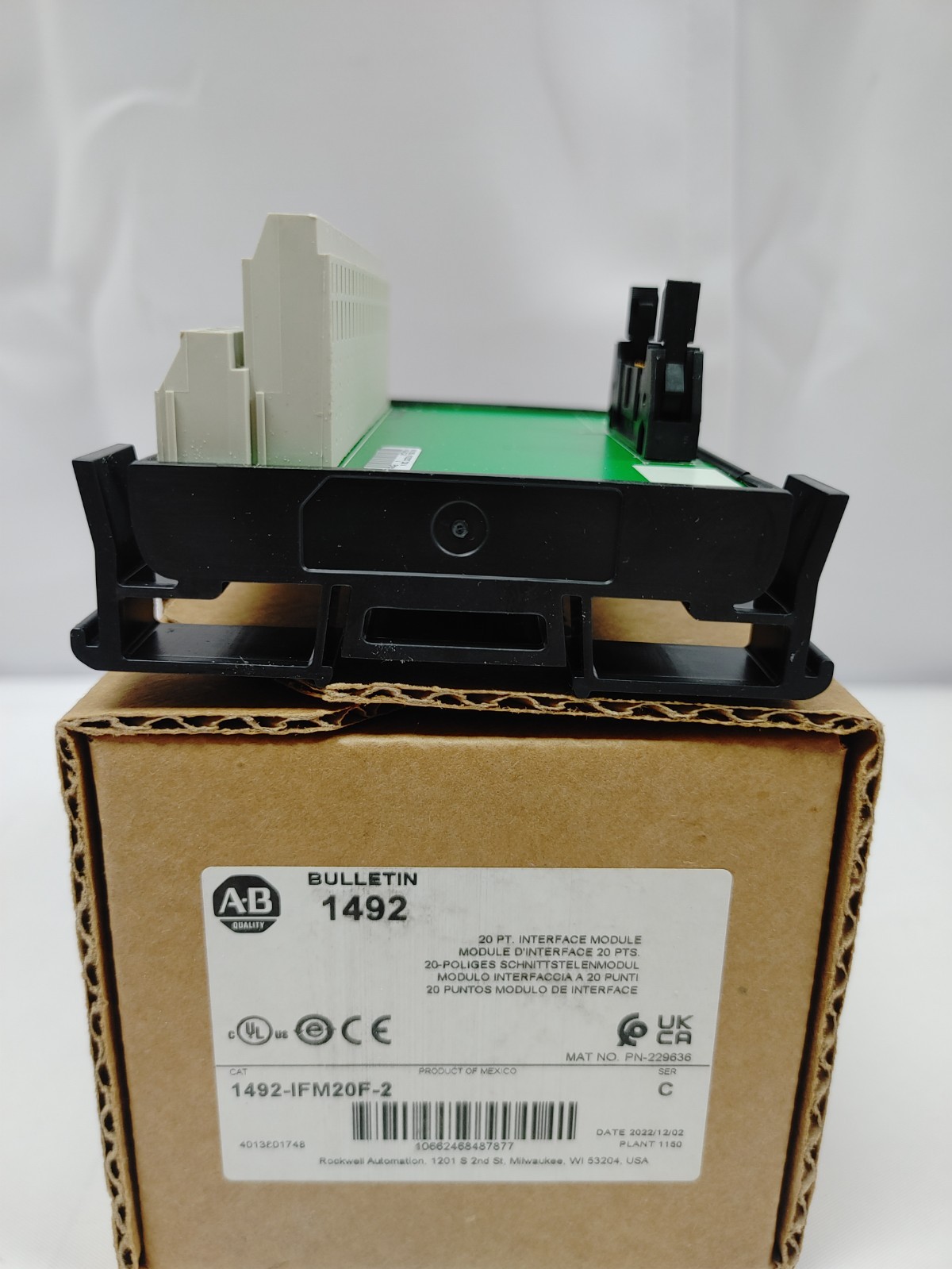 Allen Bradley 1492-IFM20F-2 Interface Module FNOB