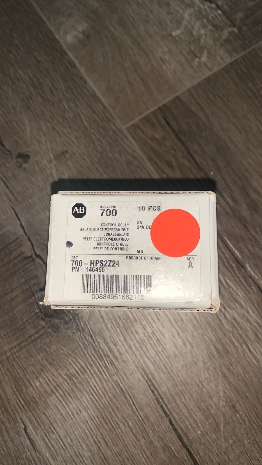 NEW AND SEALED ALLEN BRADLEY 700-HPS2Z24 (PACKAGE OF 10 PIECES)