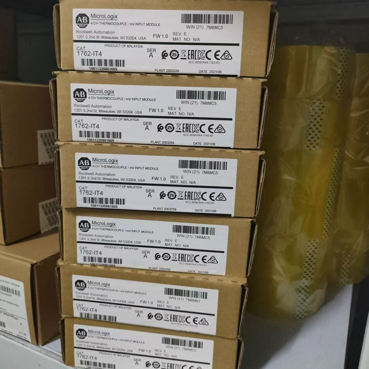 1PC New Sealed Allen-Bradley 1762-IT4 MicroLogix Themocouple/mV Module 1762IT4