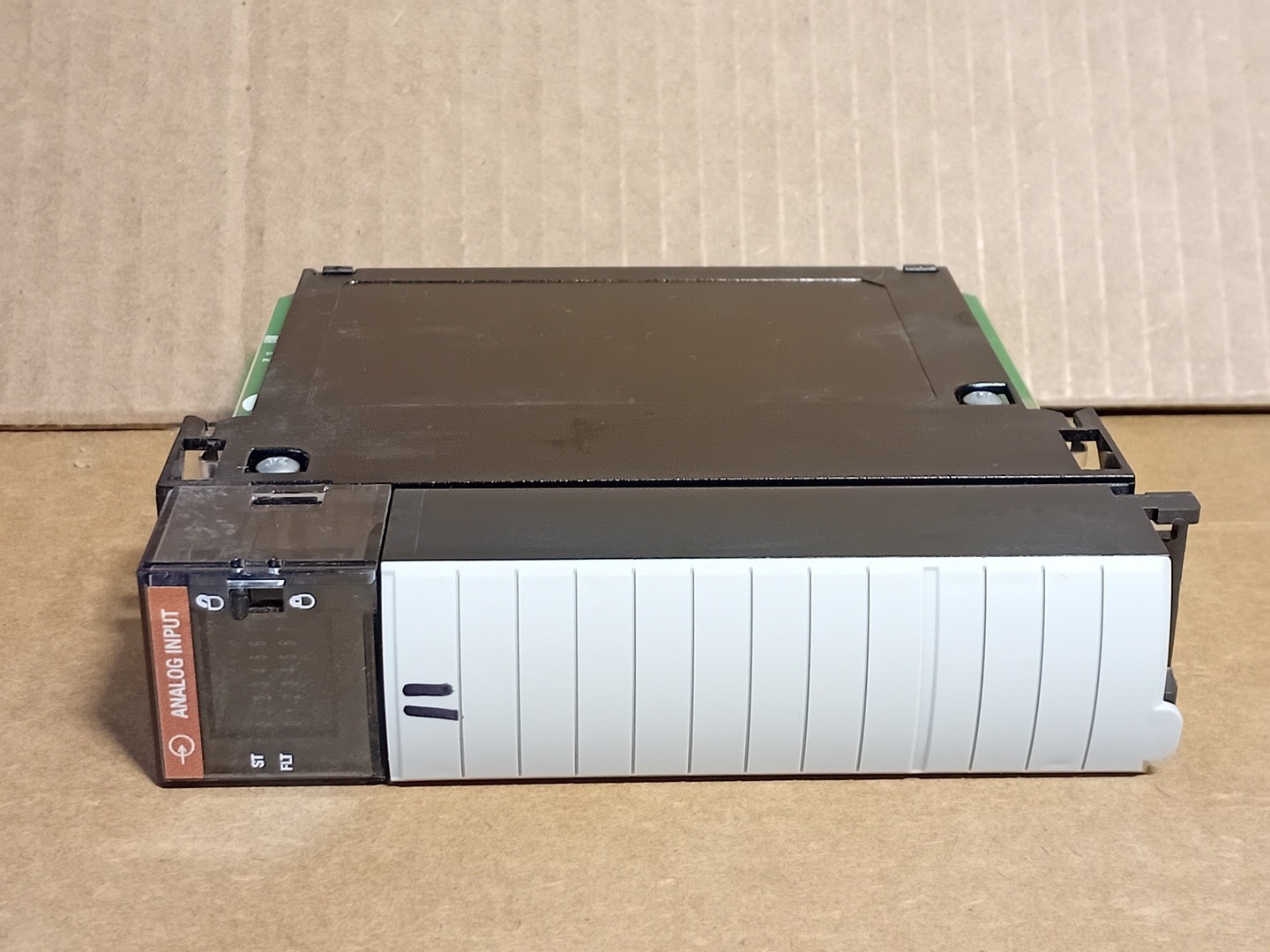 2018 ALLEN-BRADLEY 1756-IF8I ControlLogix 8 Point Analog Input – Electrical