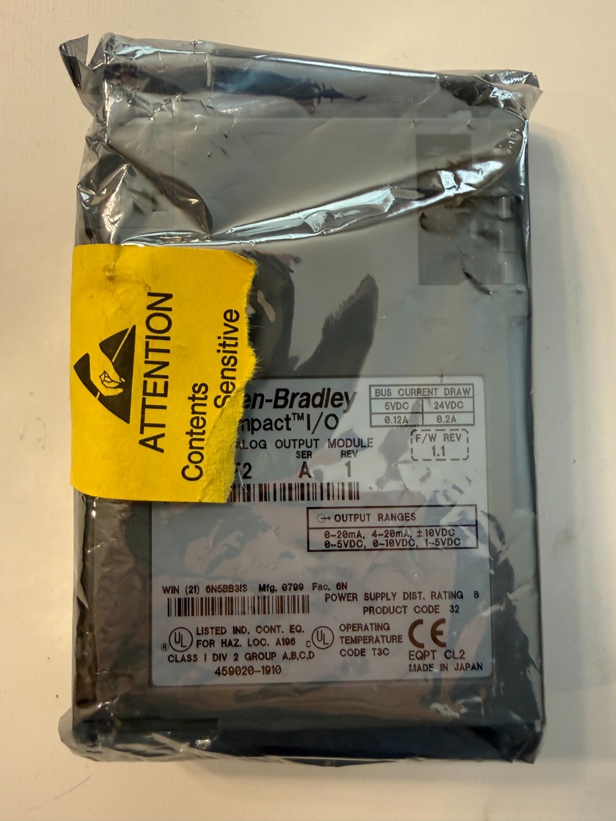 Allen-Bradley 1769-OF2 PLC Output Module