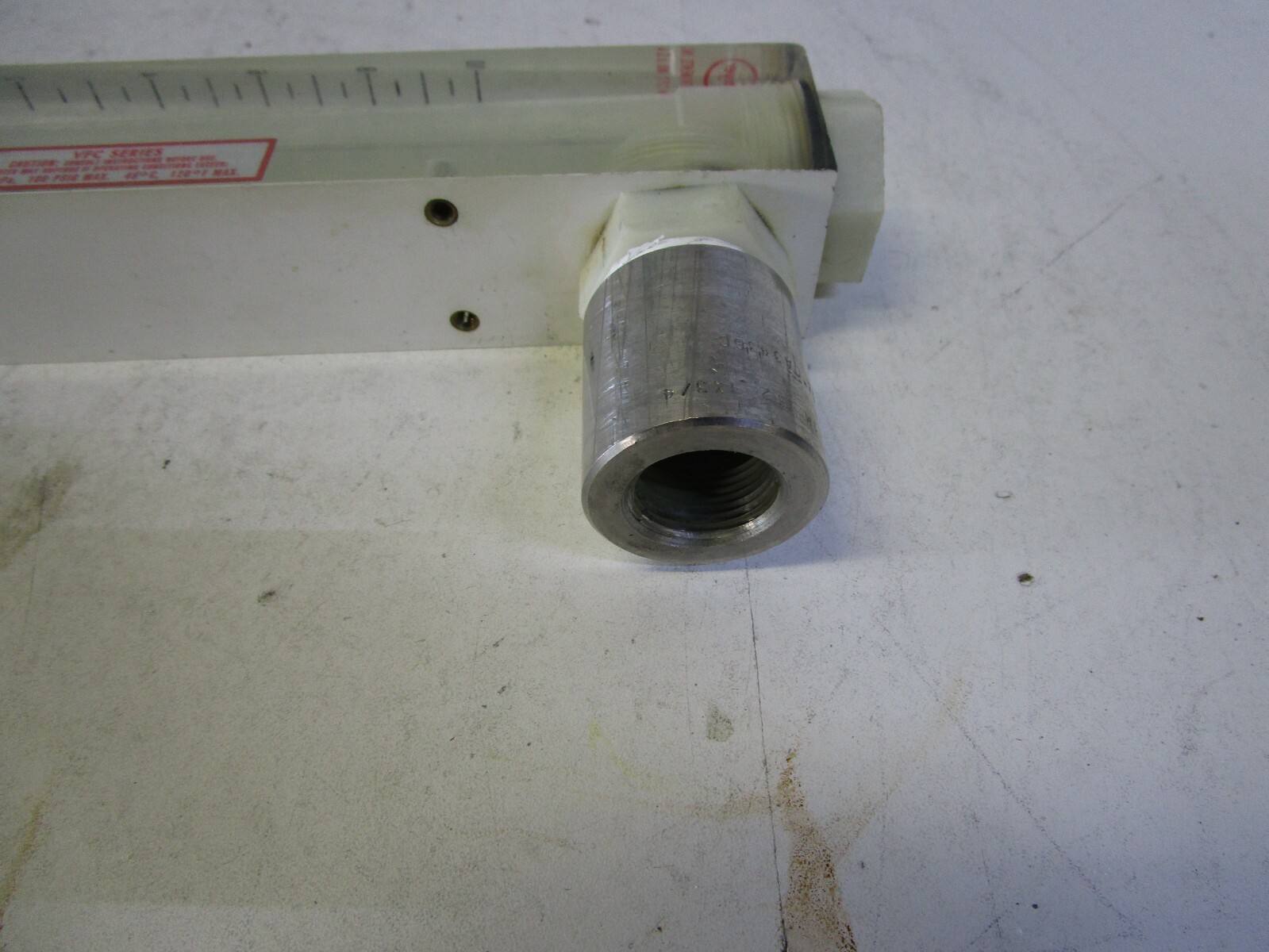 DWYER UNKNOWN PART # VFC SERIES 1-10 GPM WATER FLOW METER – USED – FREE SHIPPING