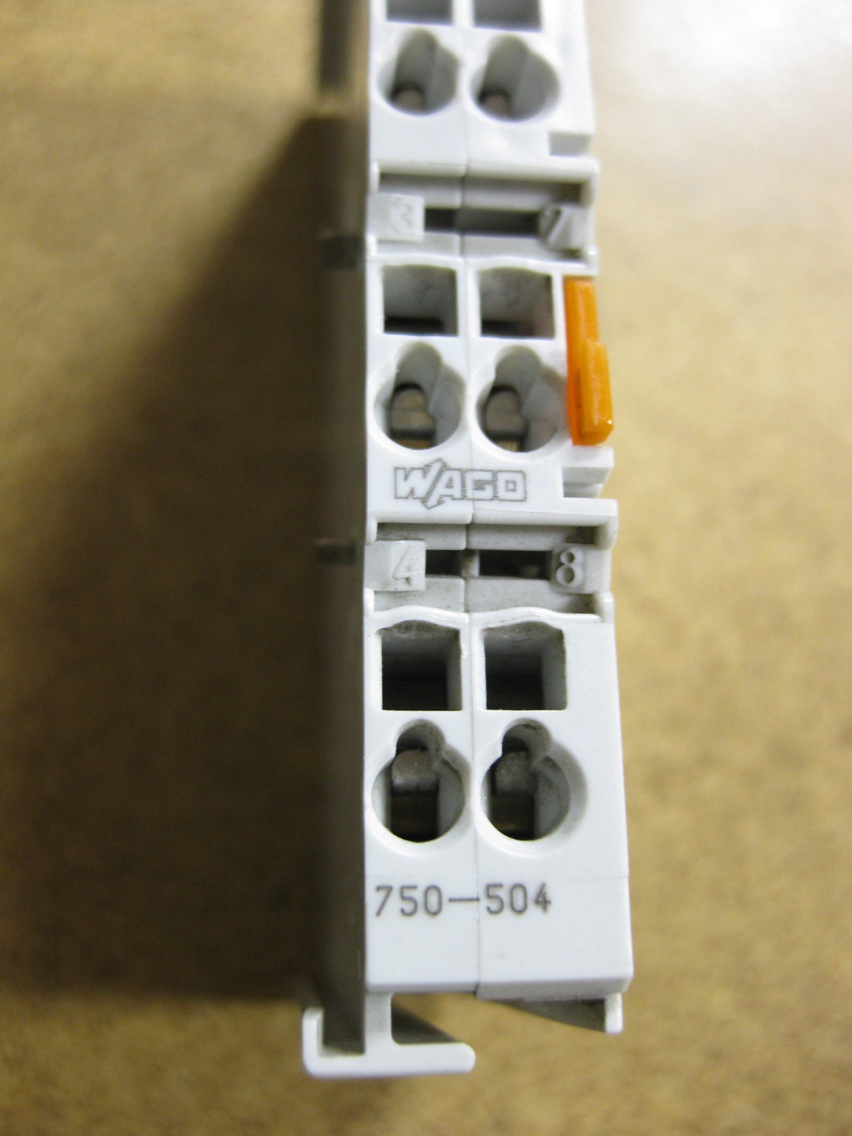 Wago 750-504 4 Channel Digital Output MODULE for I/O System 750504 24VDC