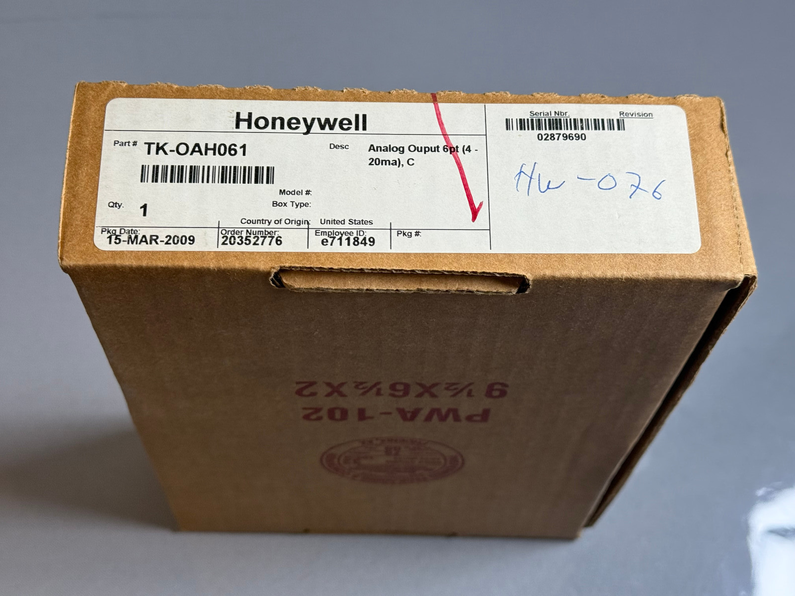 Honeywell TK-OAH061 Model Rev J01 Analog Output Module 97178172
