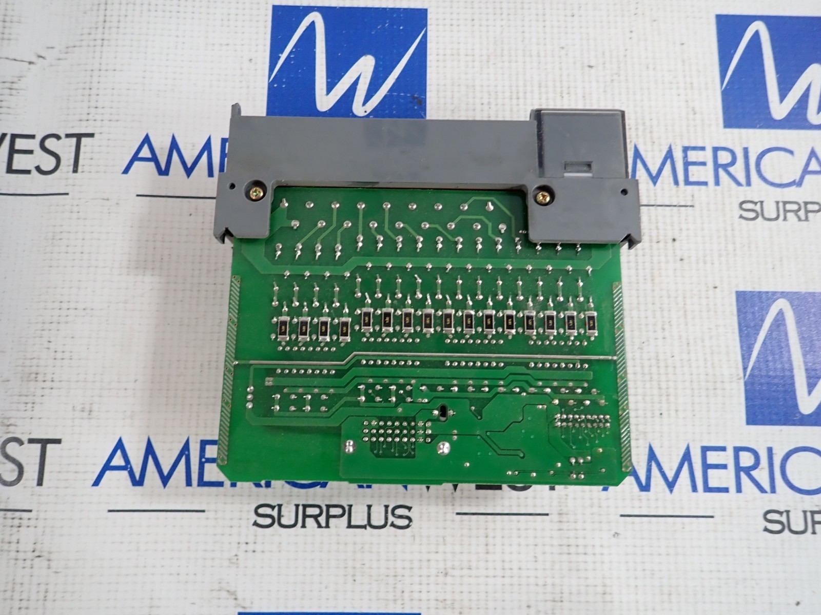 Allen Bradley SLC 500 Input Module 1746-IA16 ser C No door