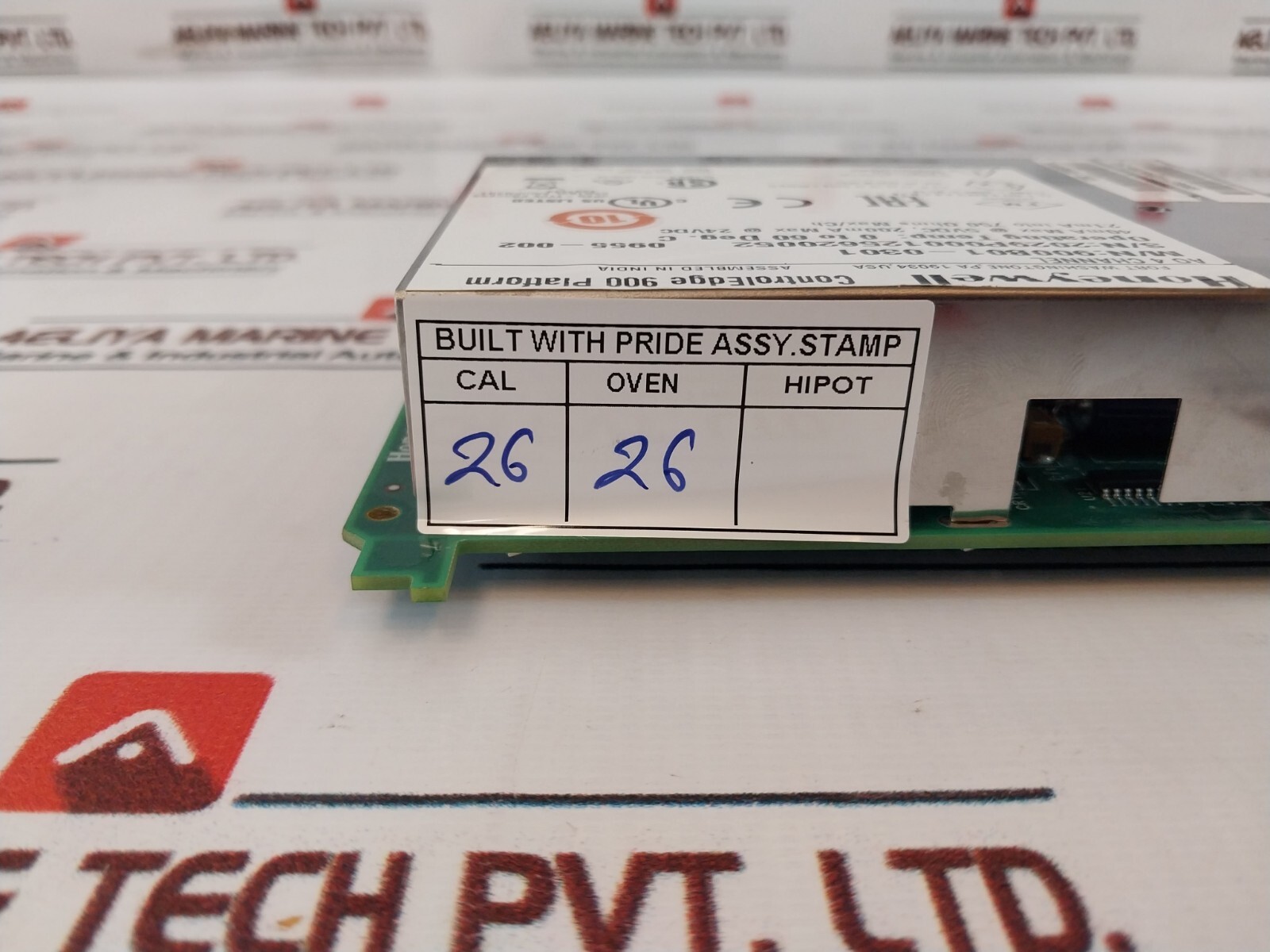Honeywell 900B01-0301 Controledge 900 Platform 4 Channel Analog Output