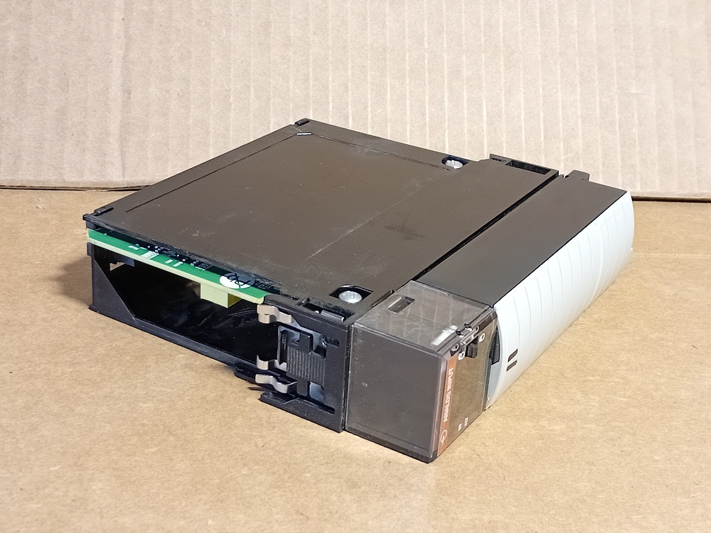 2018 ALLEN-BRADLEY 1756-IF8I ControlLogix 8 Point Analog Input – Electrical