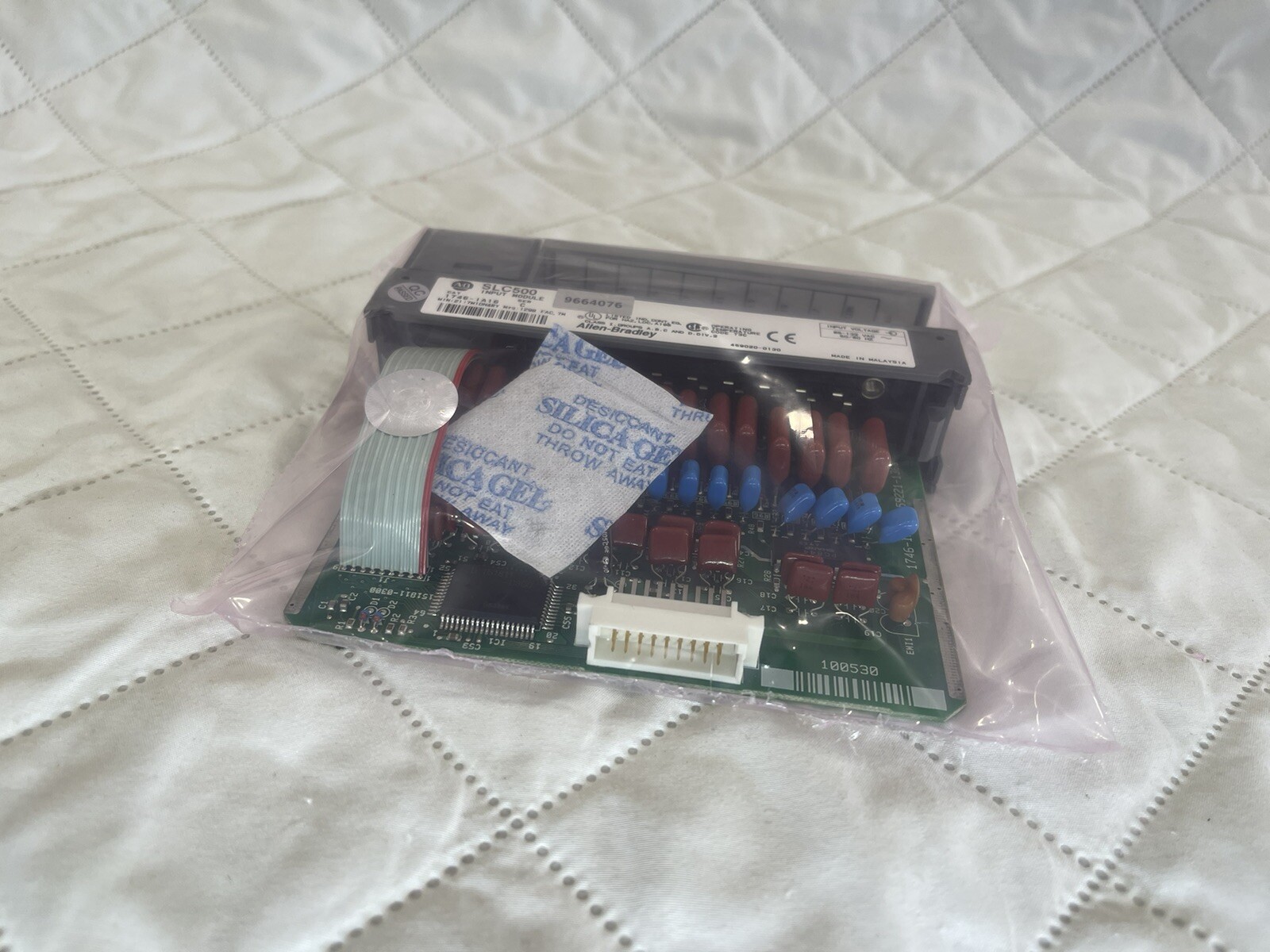 ALLEN BRADLEY 1746-IM16 C AB SLC 500 PLC INPUT MODULE New with not box Ser: C