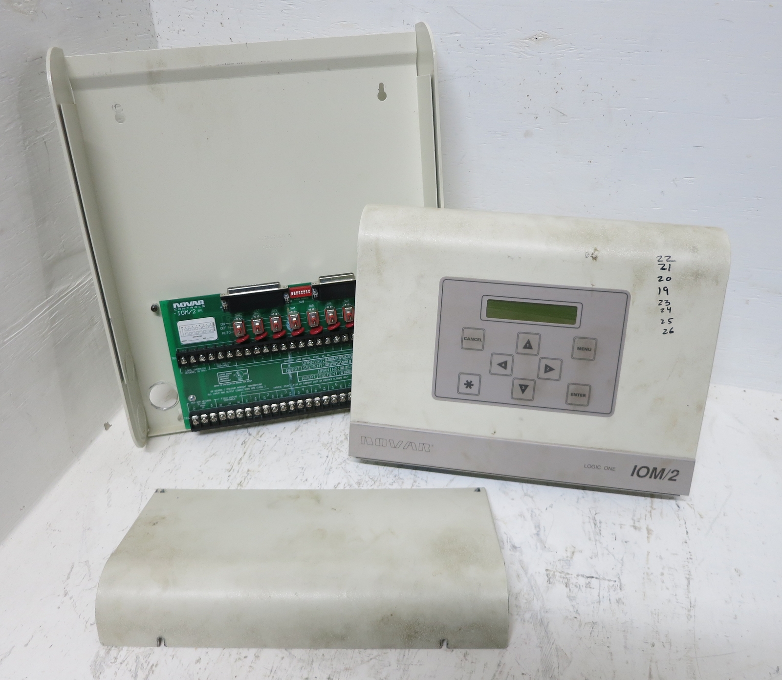 Novar IOM/2 Logic One V1.29 Input/Output Module Triac Remote Override DRO Board