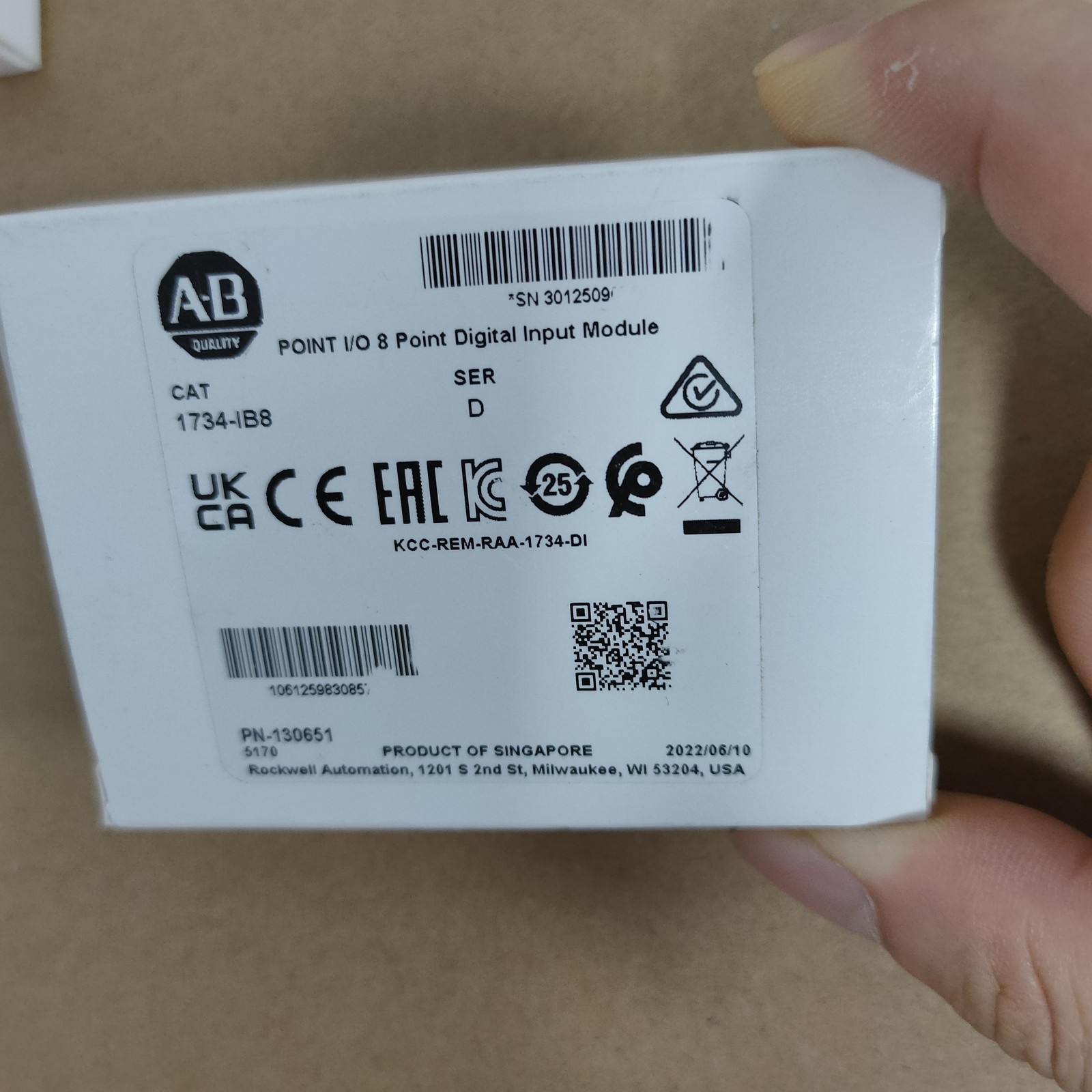 AB 1734-IB8 SER D 8Point Digital Input Module AB 1734 IB8