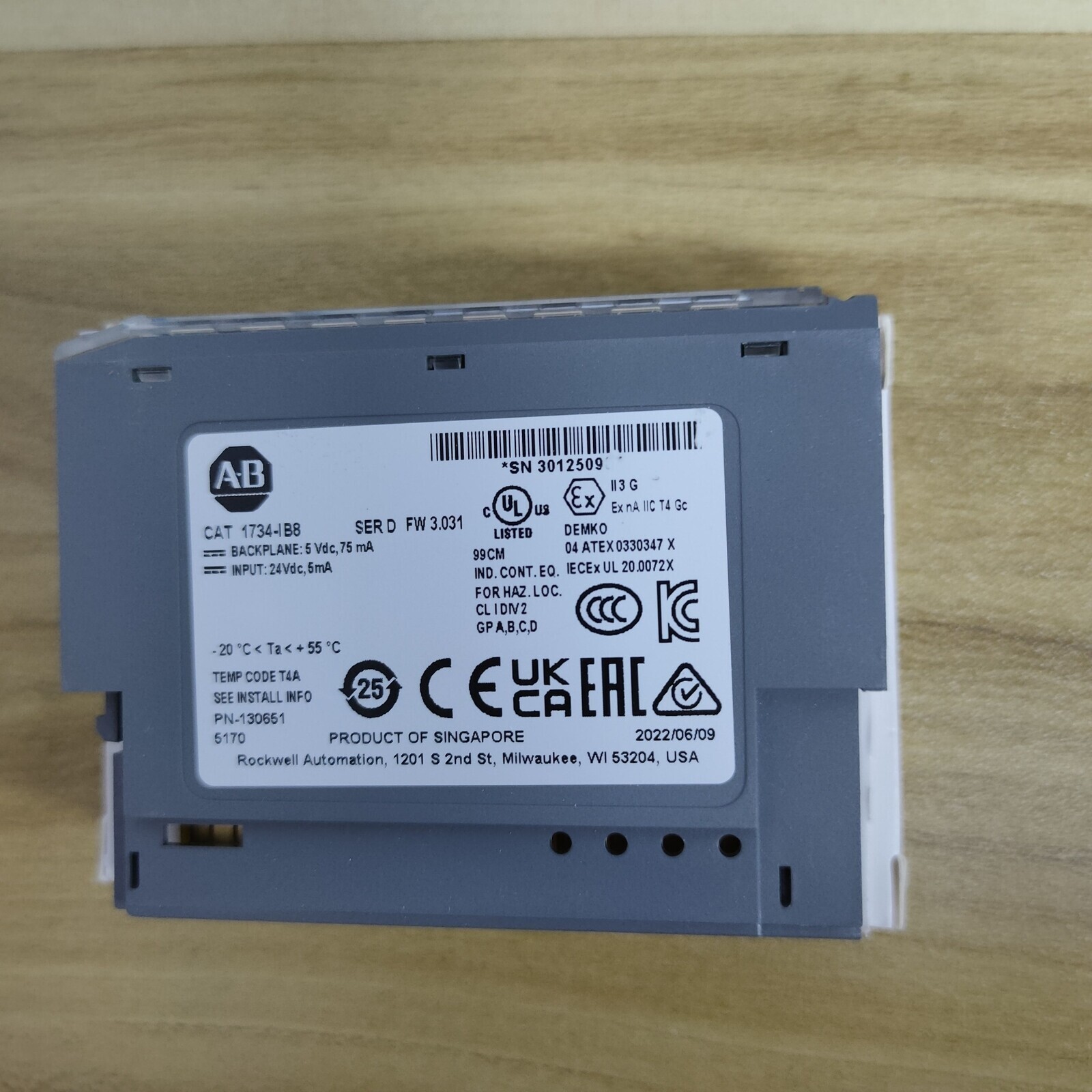 AB 1734-IB8/D Digital Input Module New Factory Sealed 1734IB8