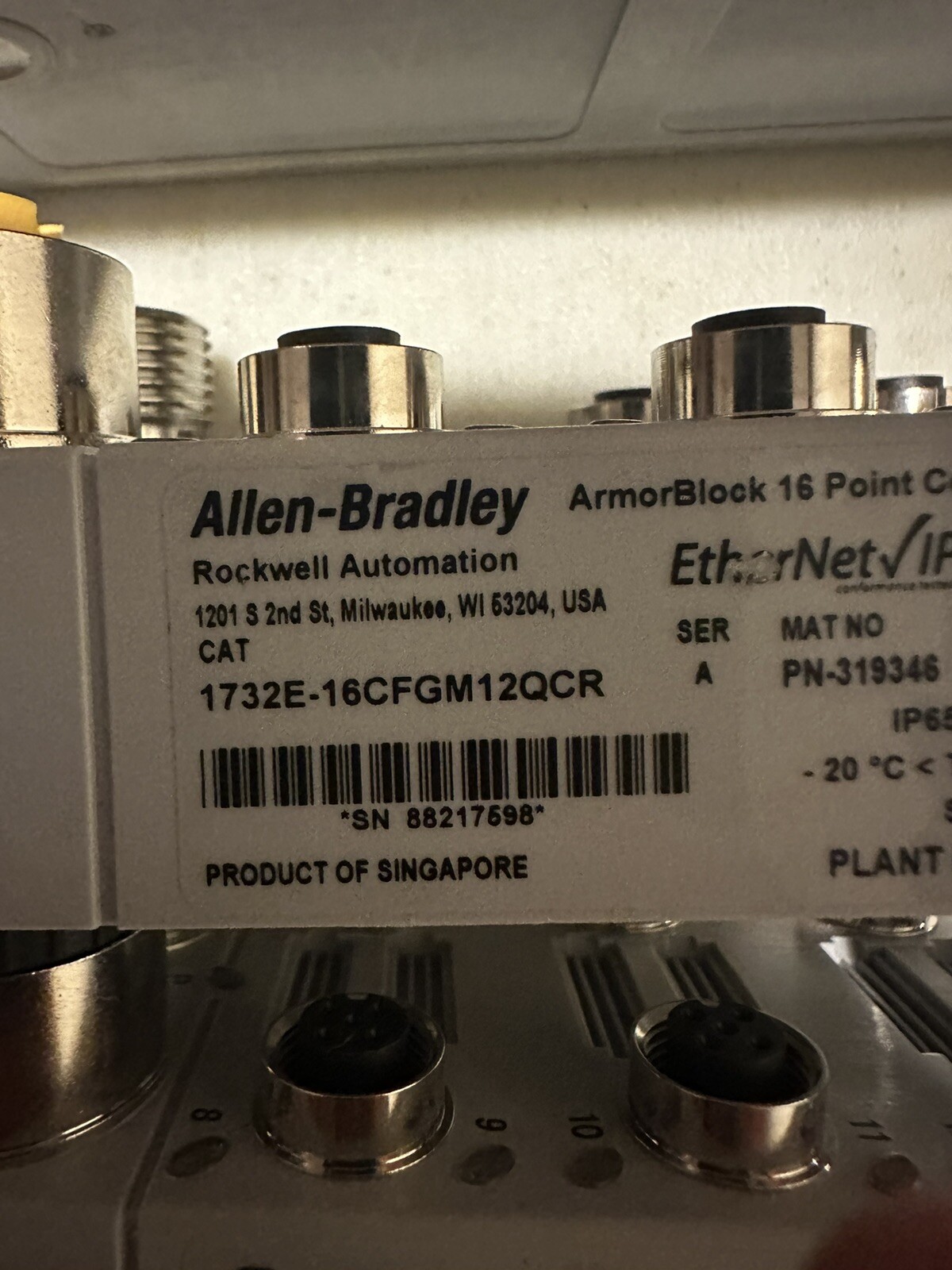 AB 1732E-16CFGM12QCR /A ArmorBlock 16 Point Configurable QC, 30day Warranty
