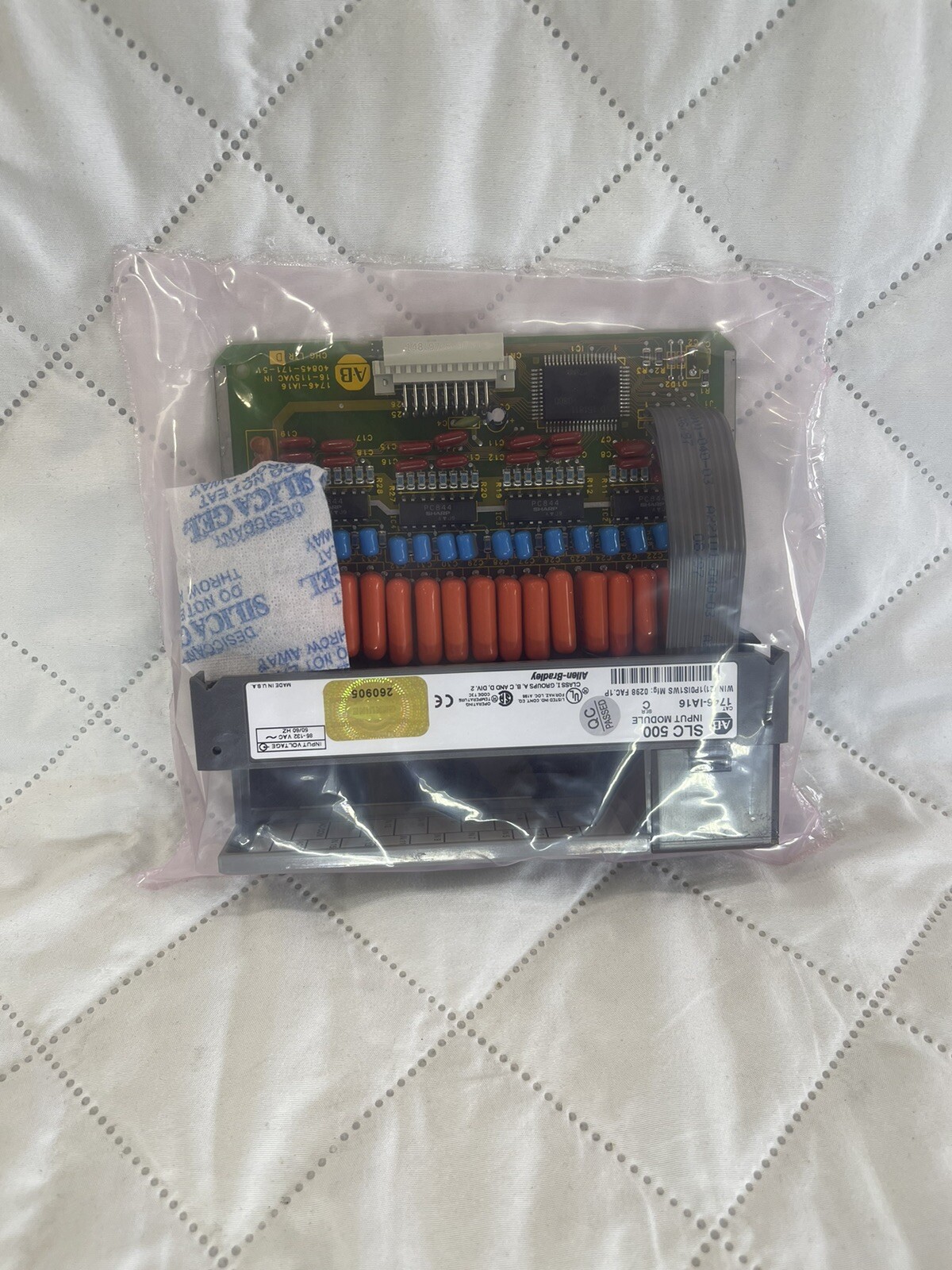 ALLEN BRADLEY 1746-IM16 C AB SLC 500 PLC INPUT MODULE New with not box Ser: C