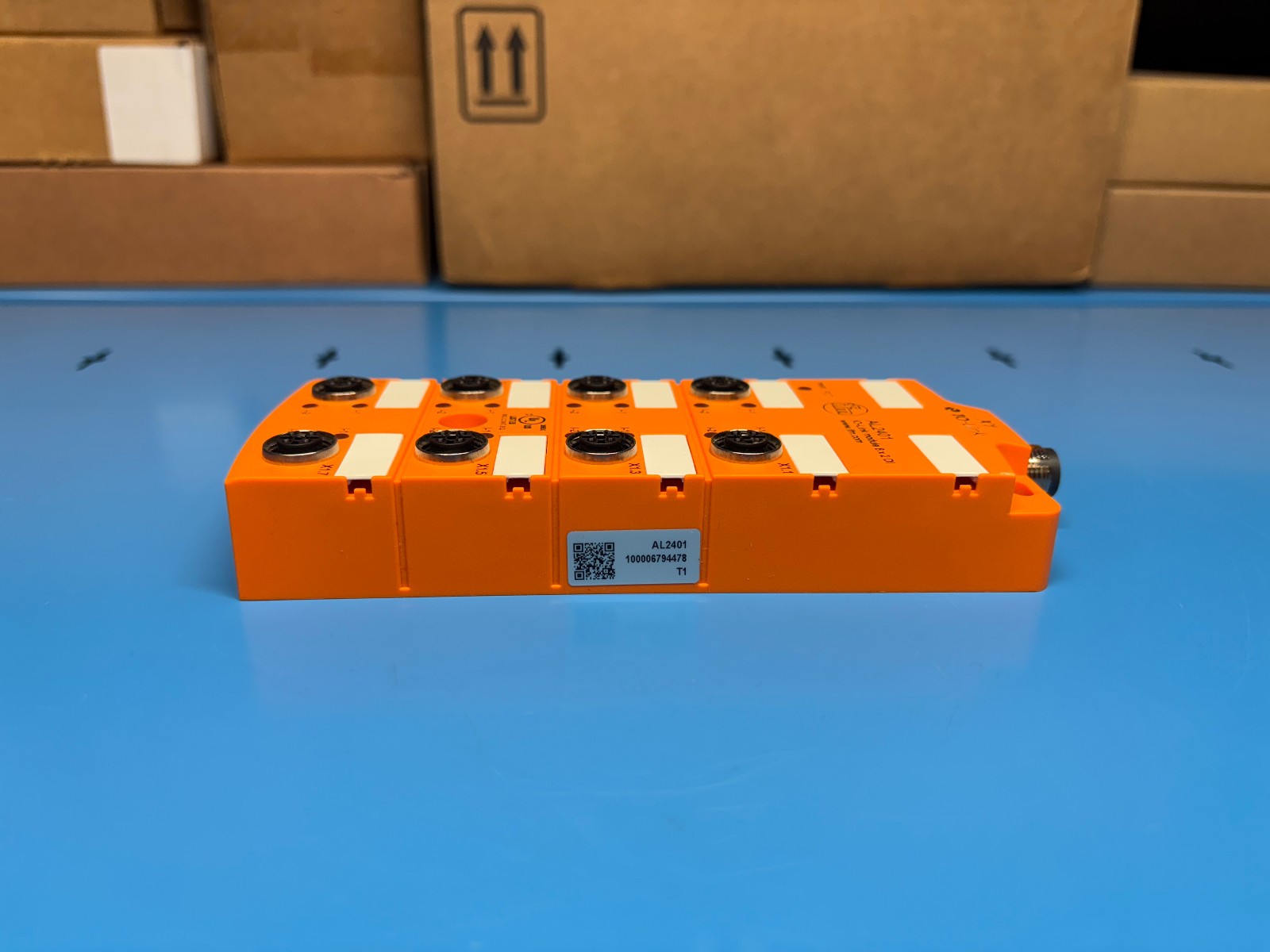 IFM AL2401 I/O-Link CompactLine 8 x 2 DI Input/Output Module – NEW OPEN BOX
