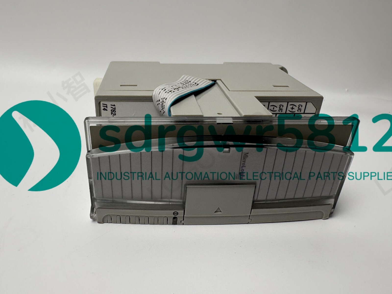 New 1762-IT4 SER A MicroLogix Themocouple/mV Input Module Allen-Bradley 1762-IT4